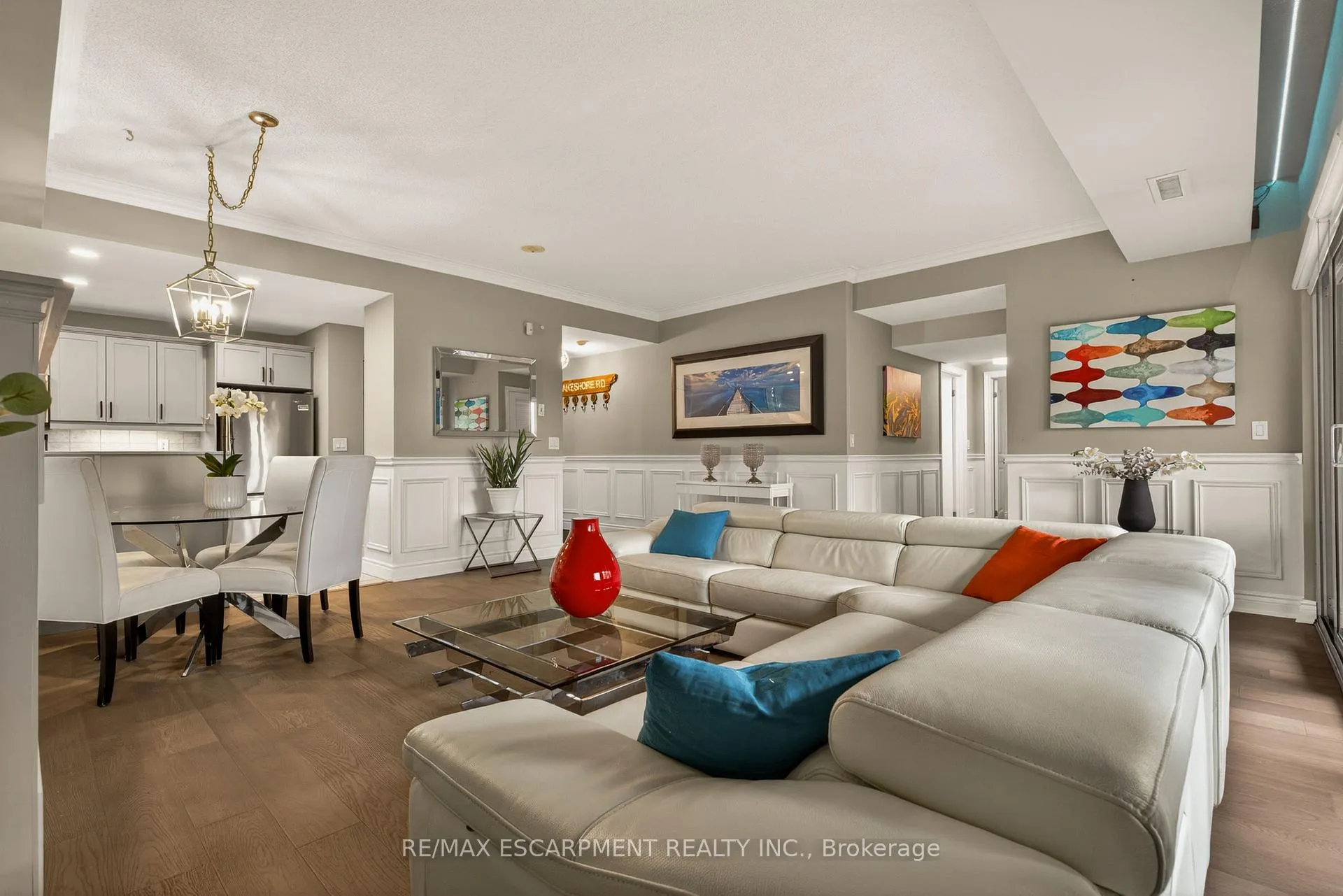 Photo 6 of Unit 202, 1477 Lakeshore Road, Burlington, Brant — HOMEH