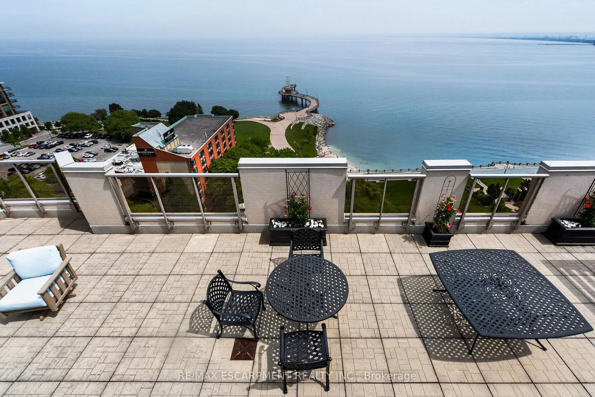 Photo 35 of Unit 202, 1477 Lakeshore Road, Burlington, Brant — HOMEH