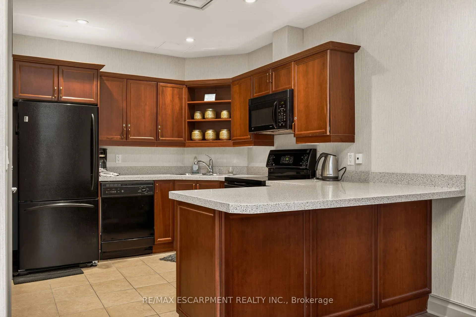 Photo 44 of Unit 202, 1477 Lakeshore Road, Burlington, Brant — HOMEH