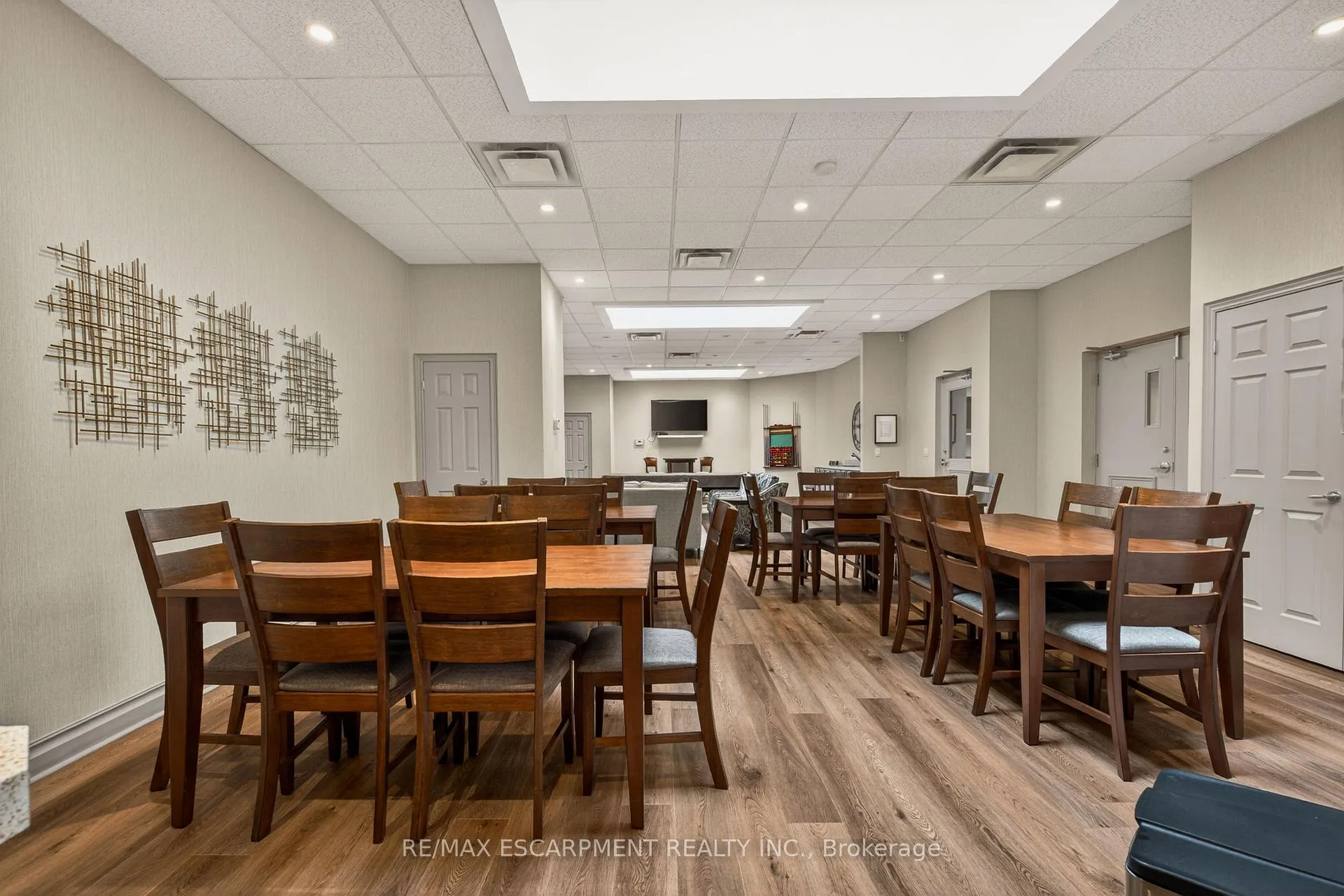 Photo 45 of Unit 202, 1477 Lakeshore Road, Burlington, Brant — HOMEH