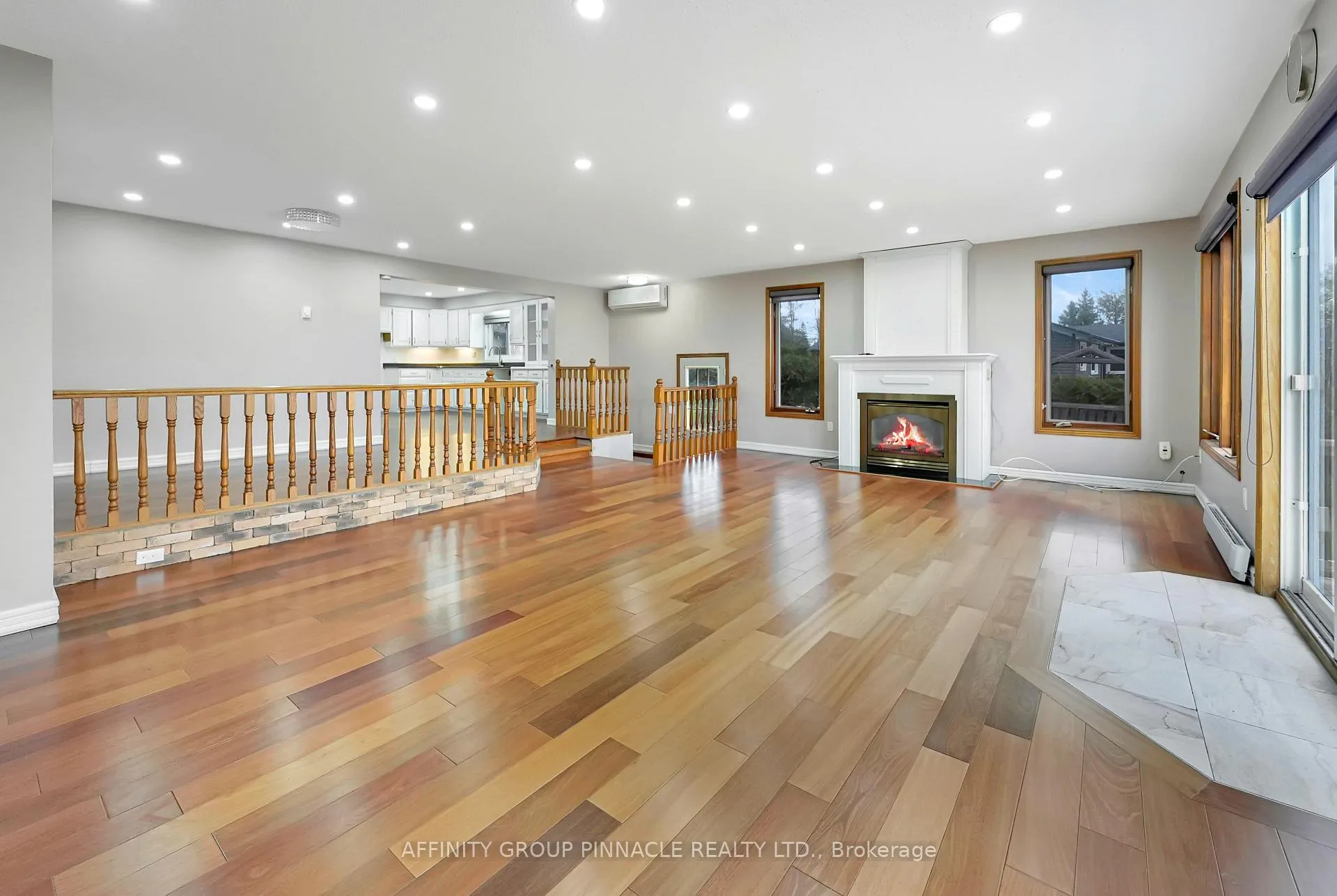 Photo 6 of 143 Beehive Drive, Kawartha Lakes, Fenelon — HOMEH