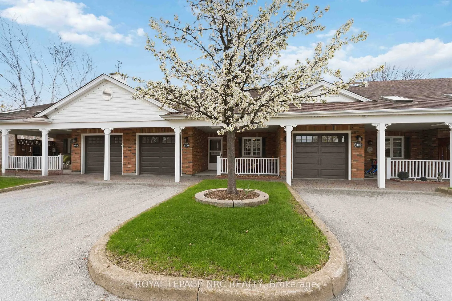 Front of Unit 2, 4104 Loganberry Court