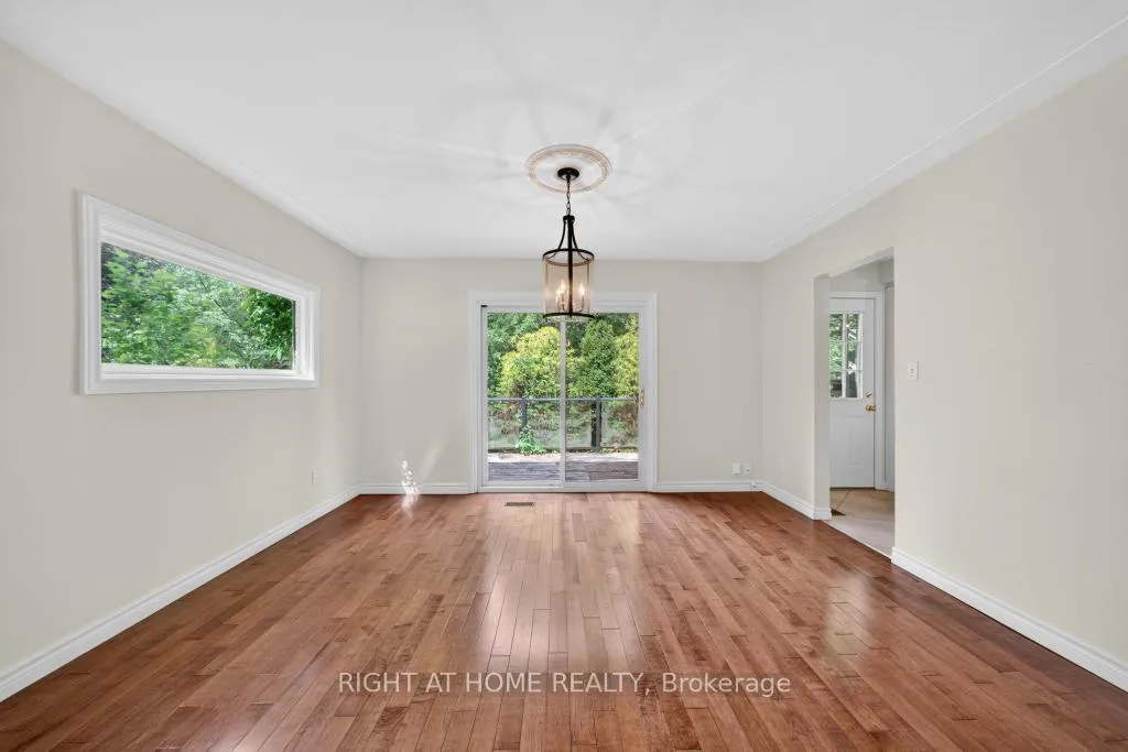 Photo 10 of 306 Appleby Road, Hamilton, Ancaster — HOMEH