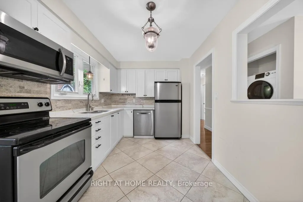 Photo 16 of 306 Appleby Road, Hamilton, Ancaster — HOMEH
