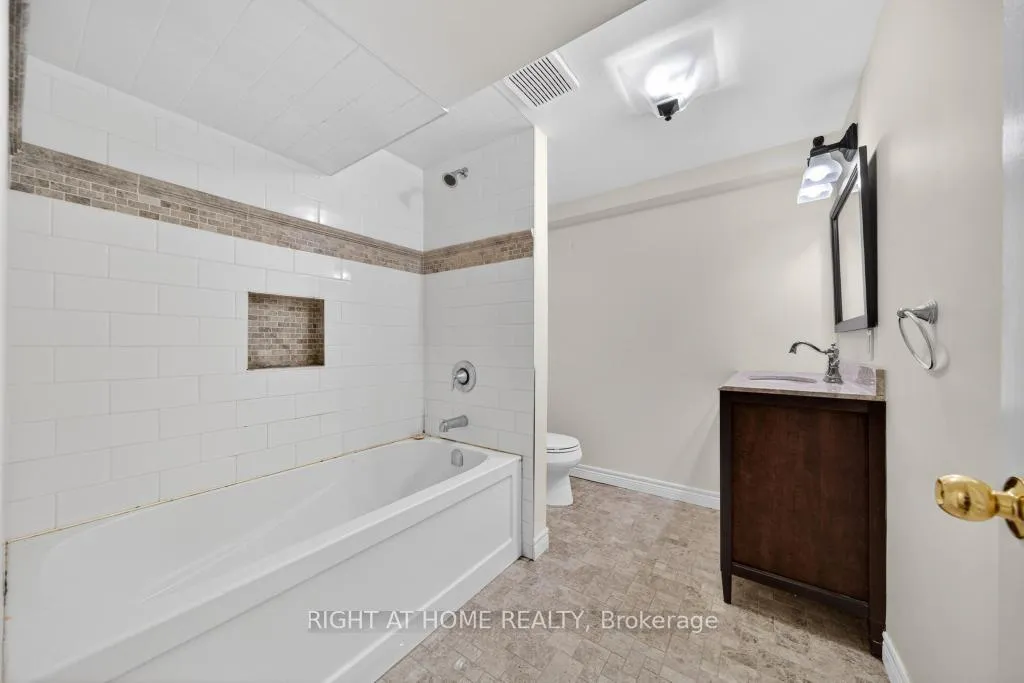 Photo 28 of 306 Appleby Road, Hamilton, Ancaster — HOMEH