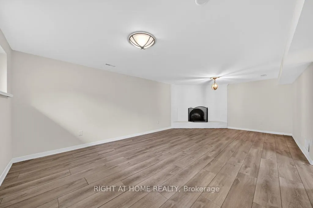 Photo 36 of 306 Appleby Road, Hamilton, Ancaster — HOMEH