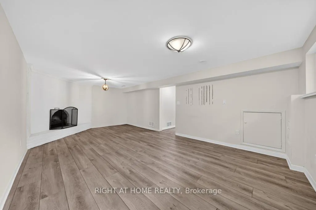 Photo 37 of 306 Appleby Road, Hamilton, Ancaster — HOMEH