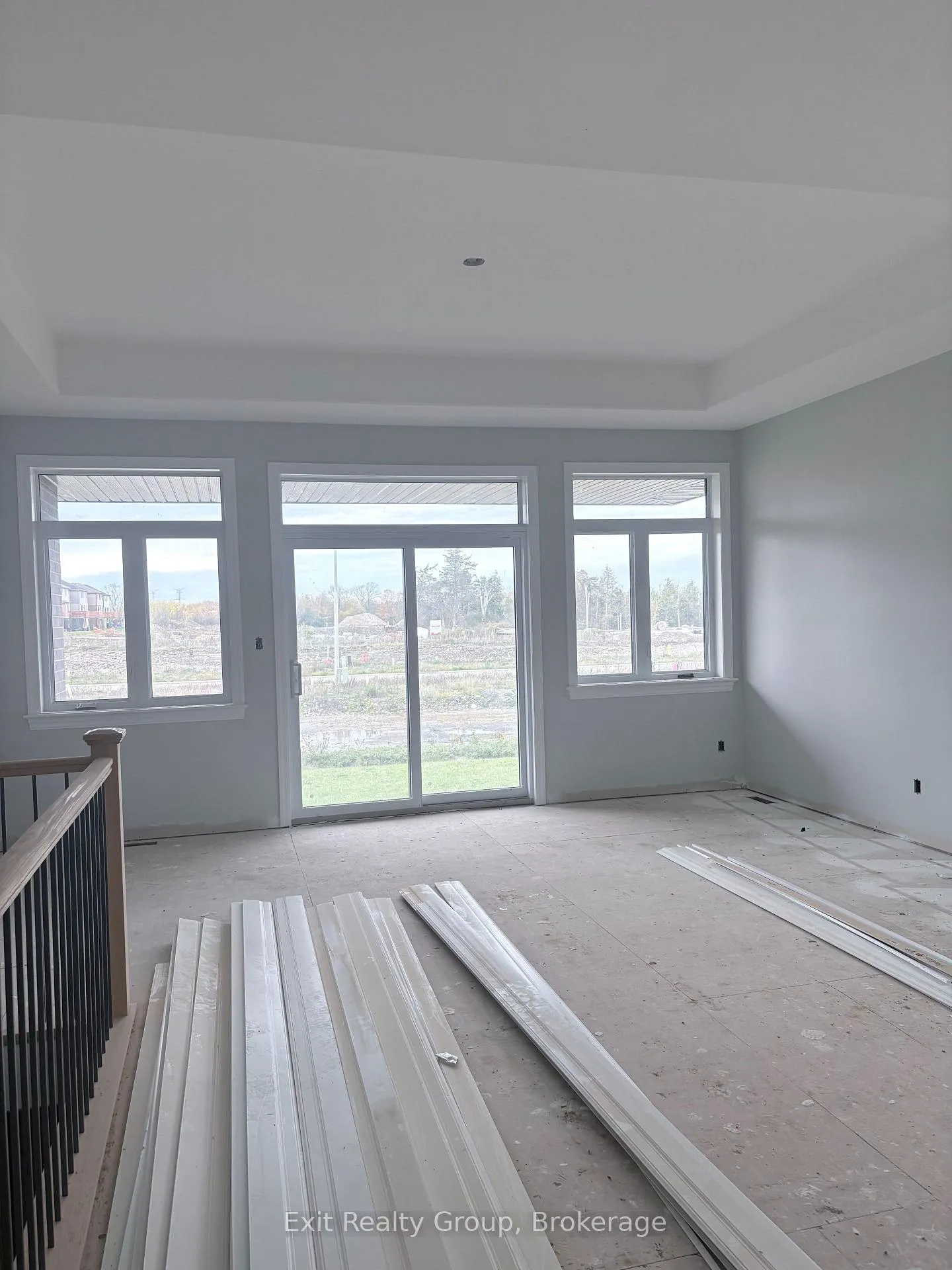 Photo 6 of 27 Sulmon Street, Belleville, Thurlow Ward — HOMEH
