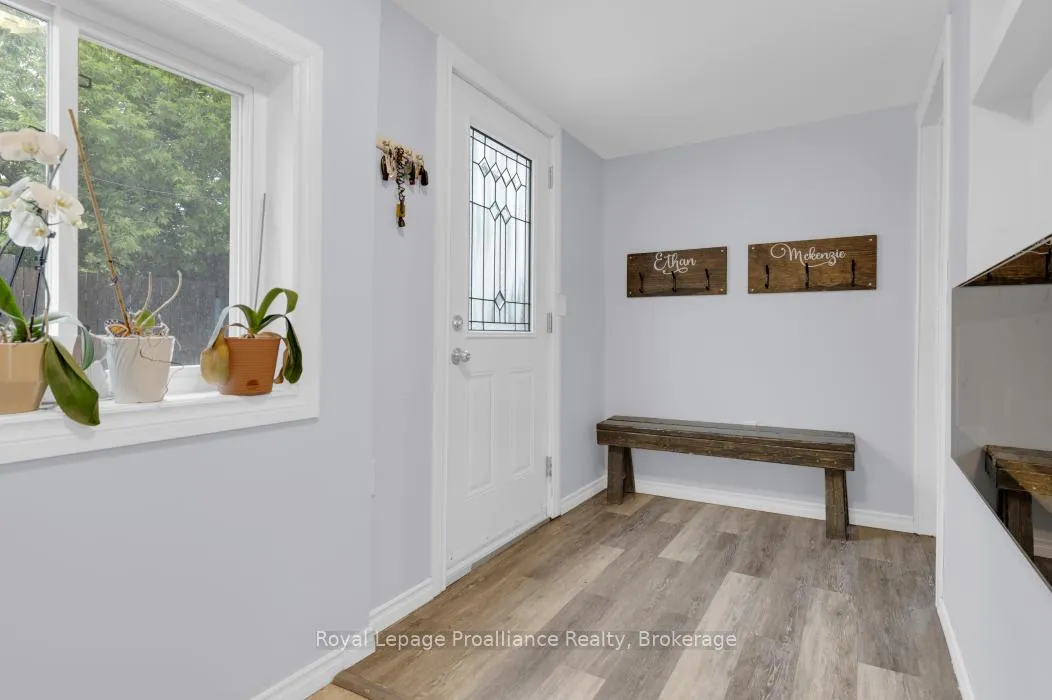 Photo 12 of 57 Albion Street, Belleville, Belleville Ward — HOMEH