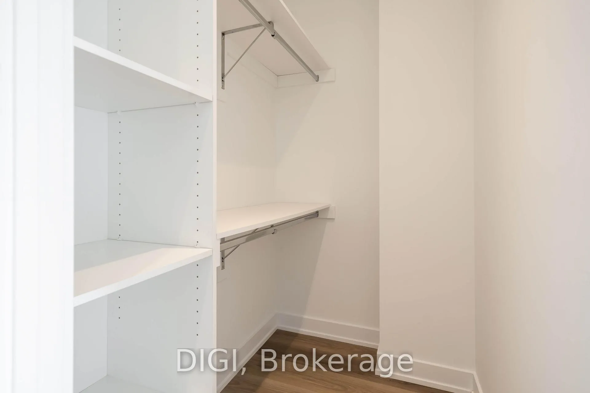 Photo 18 of Unit 2302, 8 Gloucester Street, Toronto, Church-Yonge Corridor — HOMEH