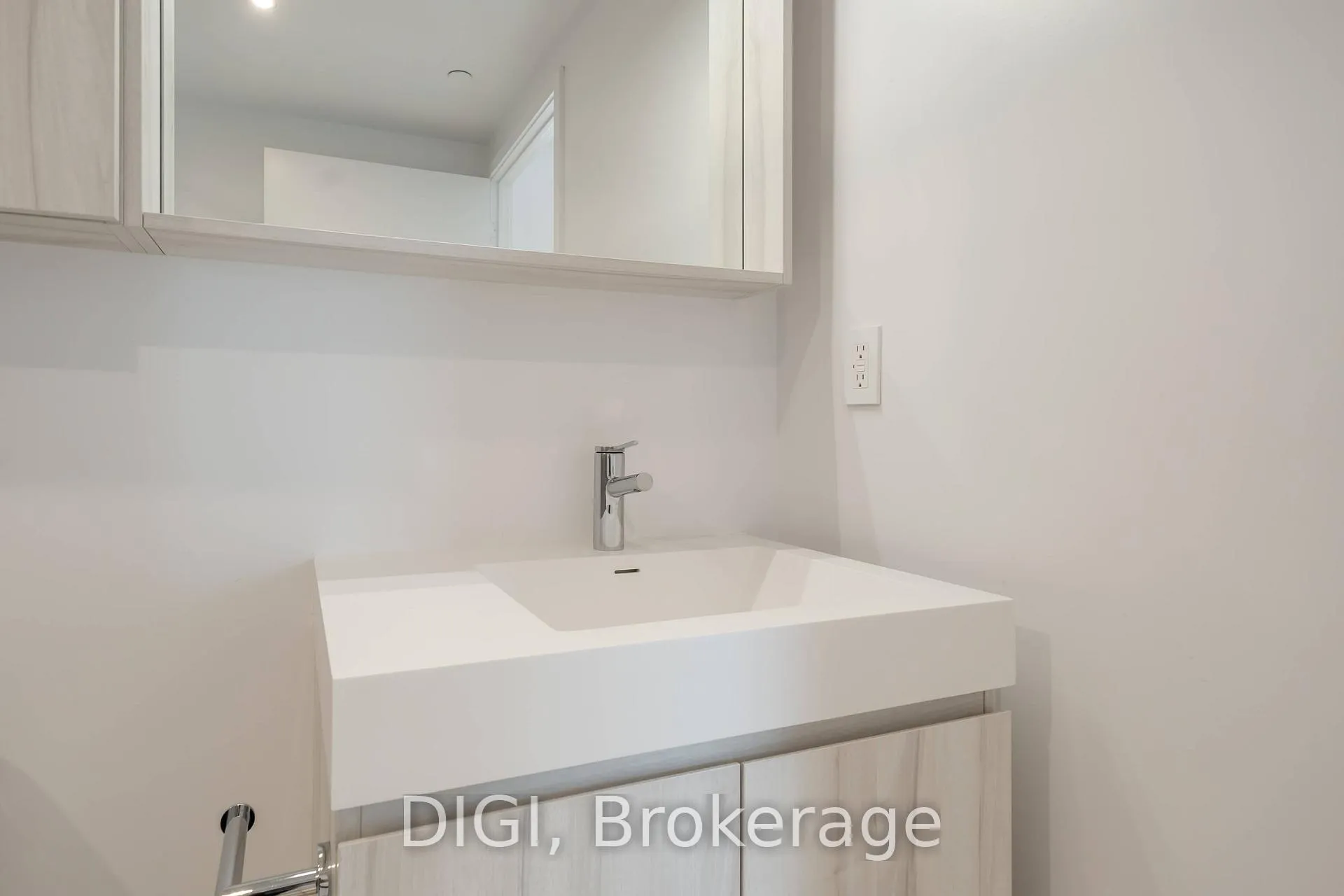 Photo 22 of Unit 2302, 8 Gloucester Street, Toronto, Church-Yonge Corridor — HOMEH
