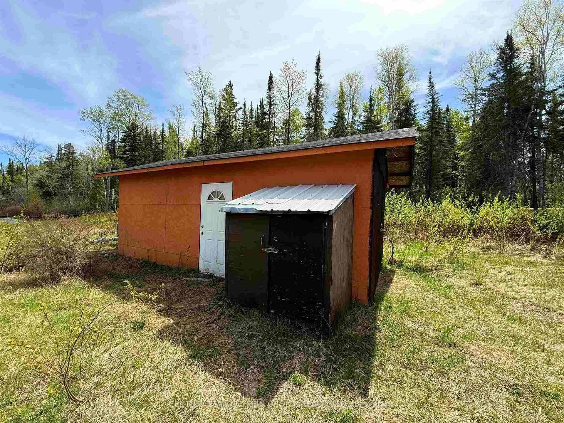 Photo 3 of 36 Dalseg Drive, Sioux Lookout — HOMEH