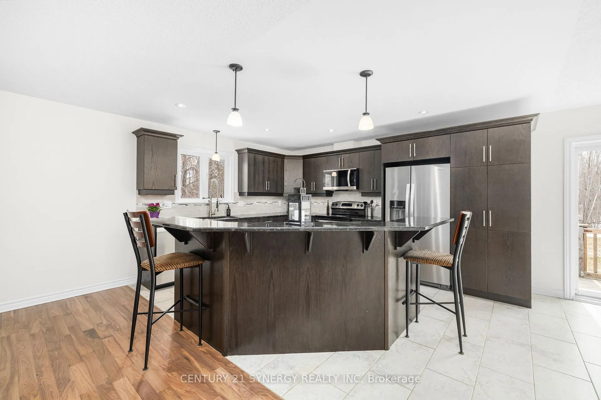 Photo 10 of 42 Empress Drive, North Grenville, Kemptville — HOMEH