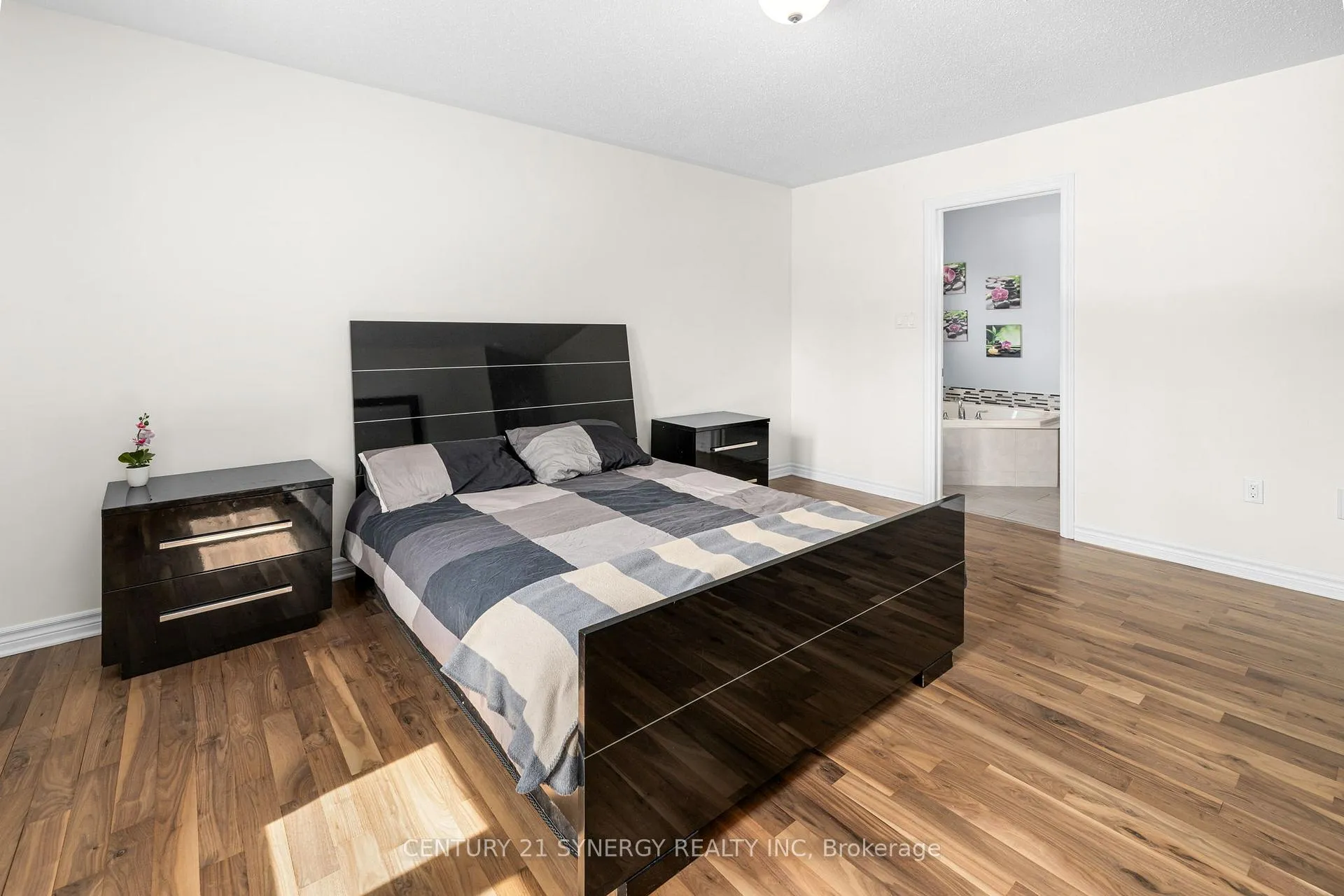 Photo 26 of 42 Empress Drive, North Grenville, Kemptville — HOMEH