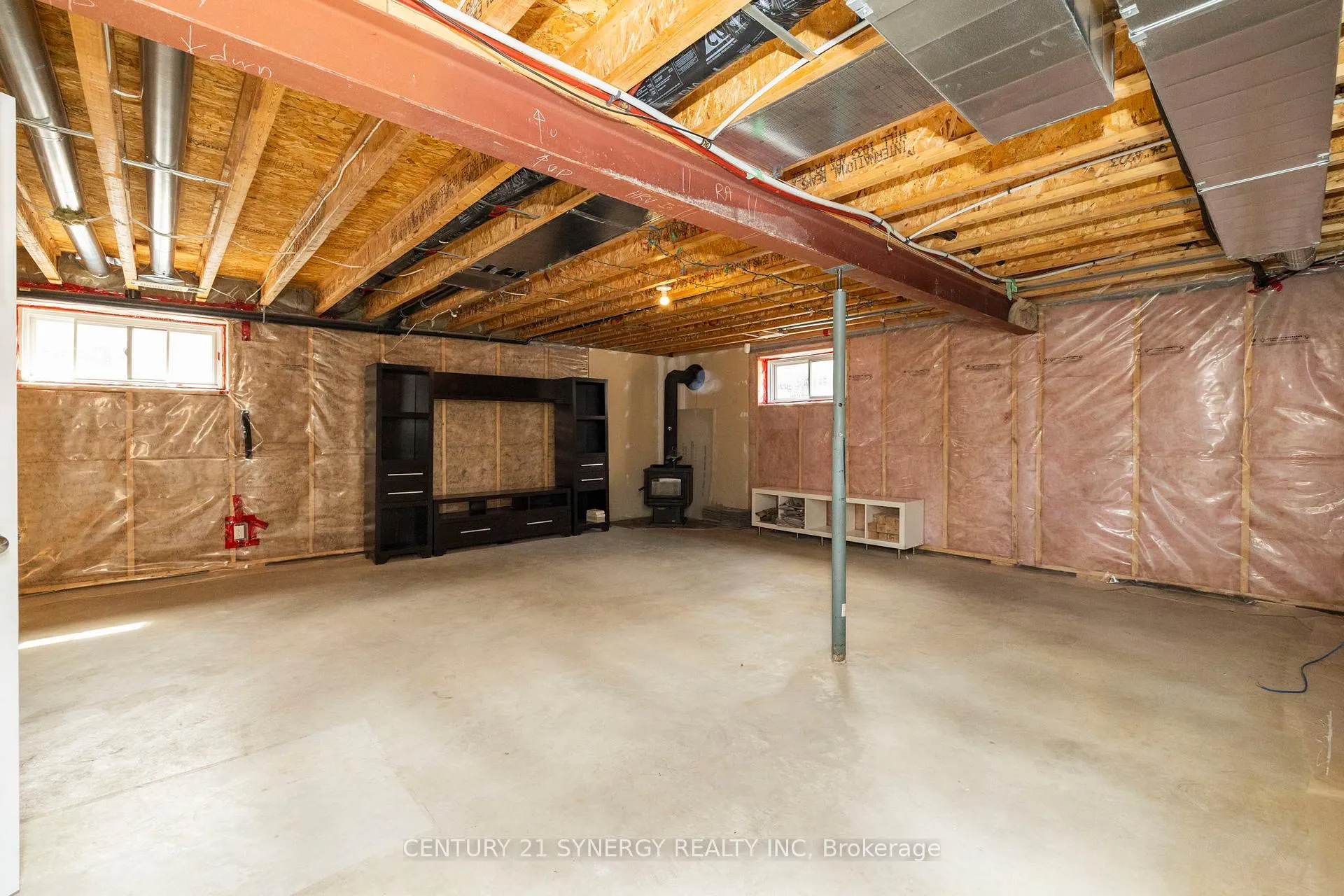 Photo 32 of 42 Empress Drive, North Grenville, Kemptville — HOMEH