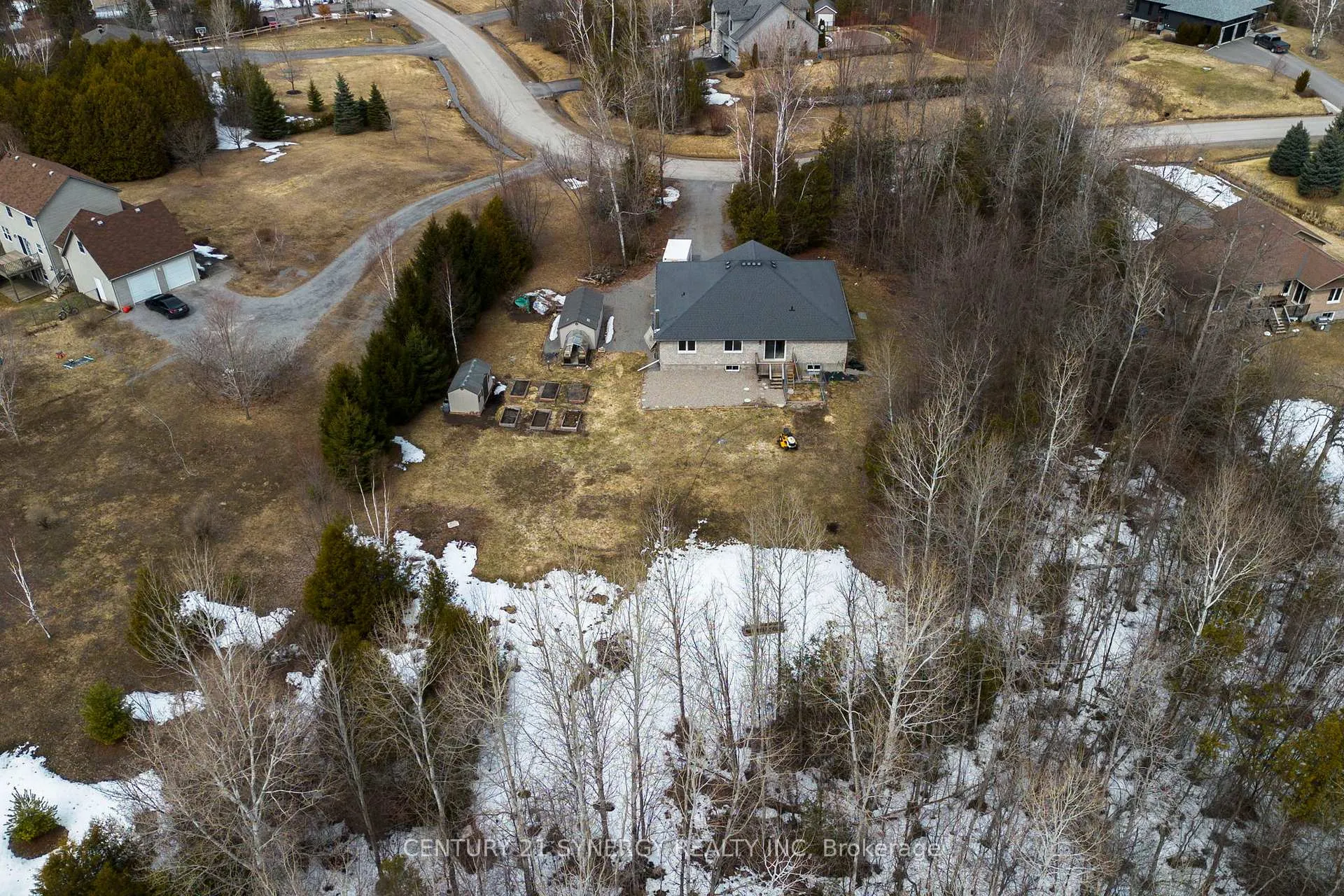 Photo 46 of 42 Empress Drive, North Grenville, Kemptville — HOMEH