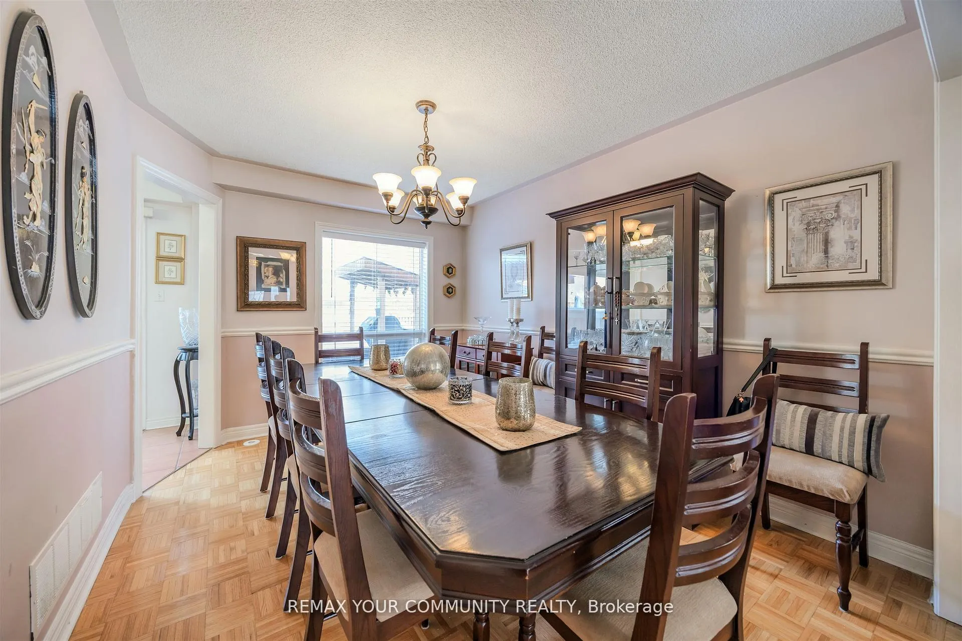 Photo 9 of 50 Lodgeway Drive, Vaughan, Rural Vaughan — HOMEH