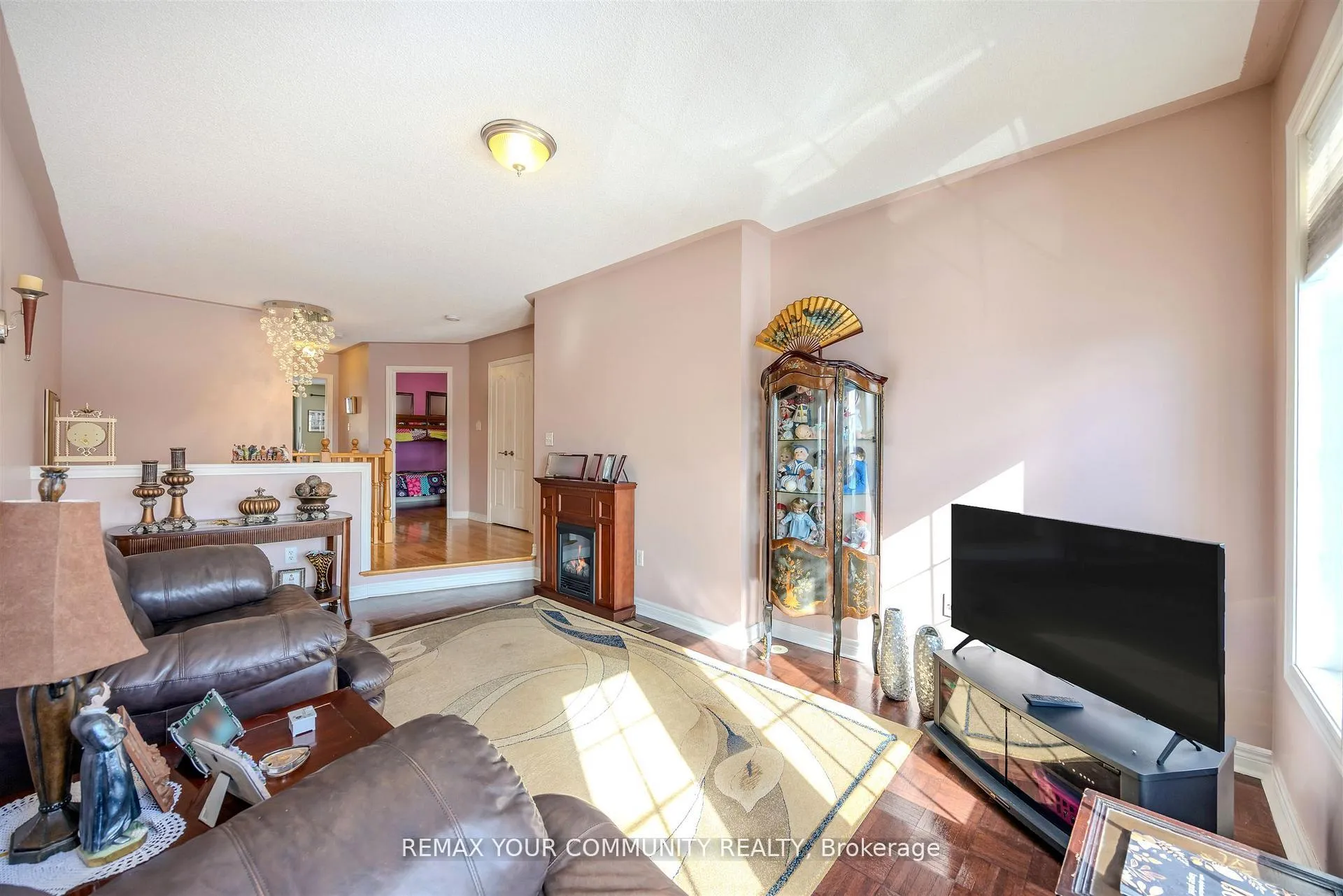 Photo 20 of 50 Lodgeway Drive, Vaughan, Rural Vaughan — HOMEH