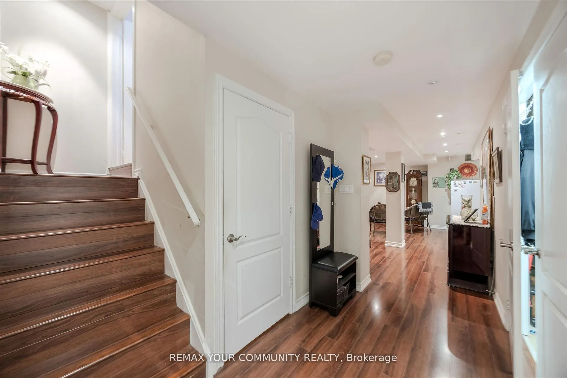 Photo 31 of 50 Lodgeway Drive, Vaughan, Rural Vaughan — HOMEH