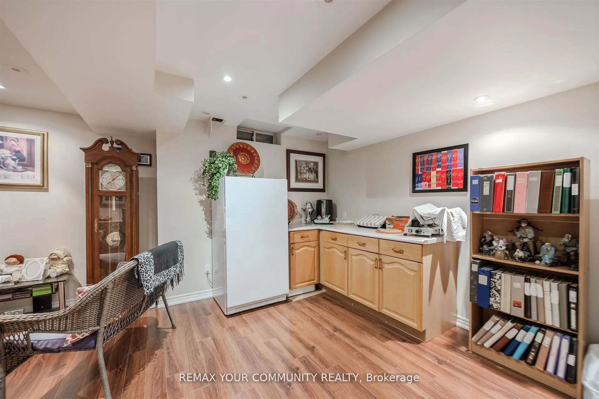 Photo 33 of 50 Lodgeway Drive, Vaughan, Rural Vaughan — HOMEH