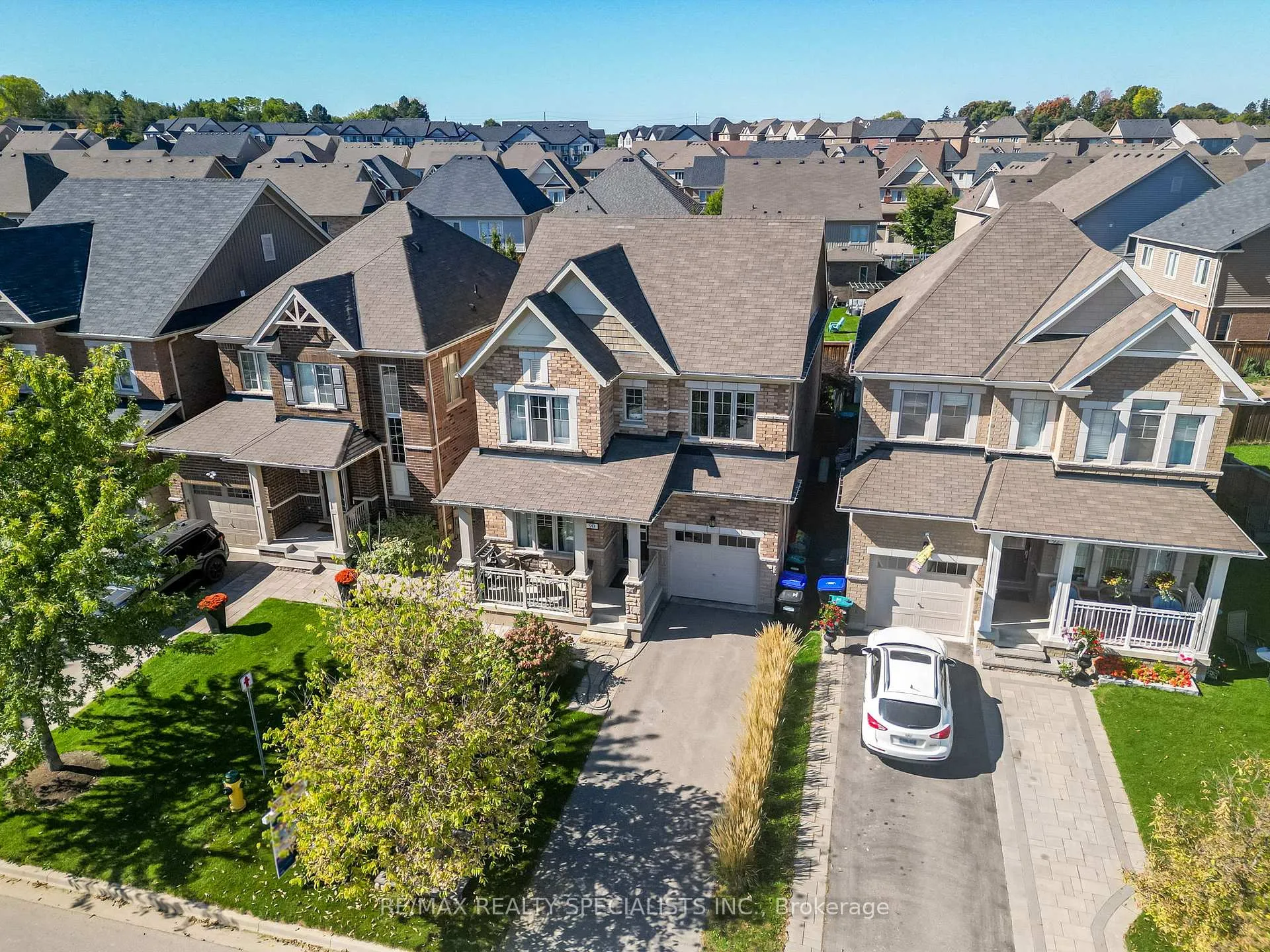 Photo 1 of 90 Martin Trail, New Tecumseth, Tottenham — HOMEH