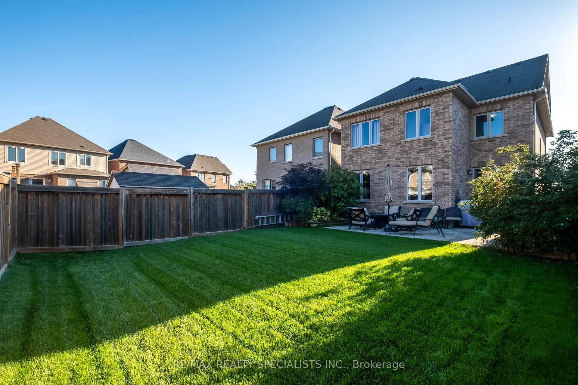Photo 9 of 90 Martin Trail, New Tecumseth, Tottenham — HOMEH
