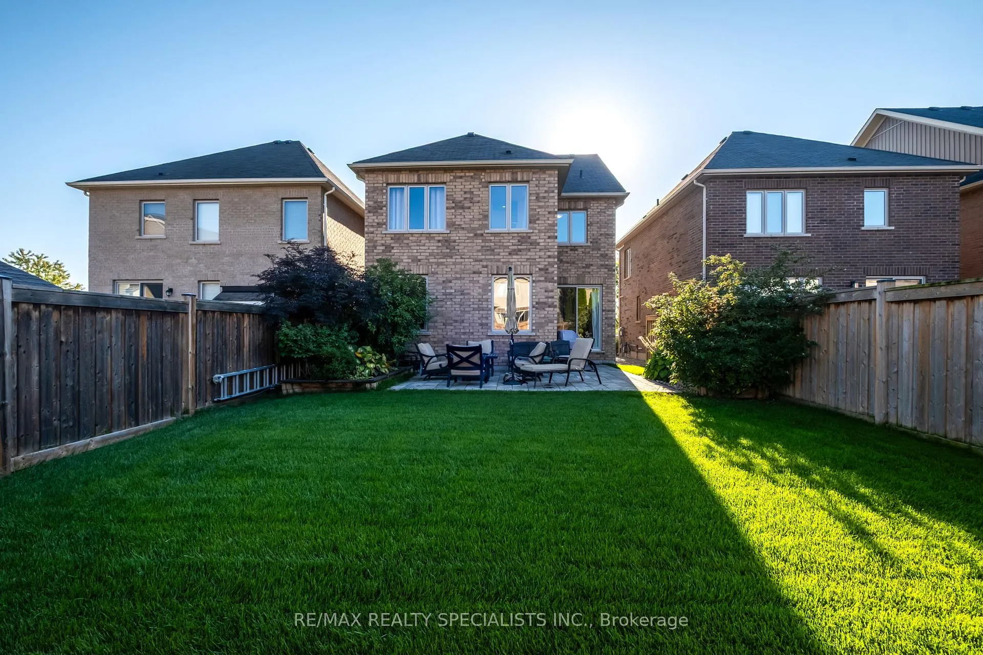 Photo 10 of 90 Martin Trail, New Tecumseth, Tottenham — HOMEH