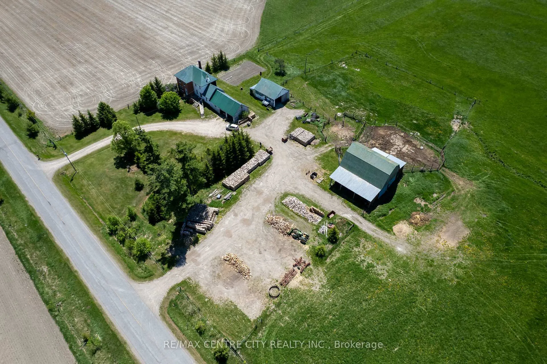 Photo 10 of 817 Snake River Line, Whitewater Region, Cobden — HOMEH