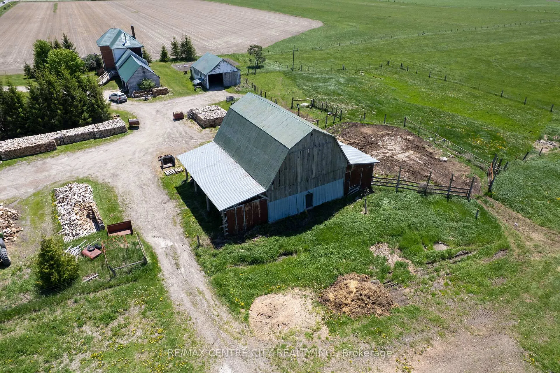 Photo 13 of 817 Snake River Line, Whitewater Region, Cobden — HOMEH