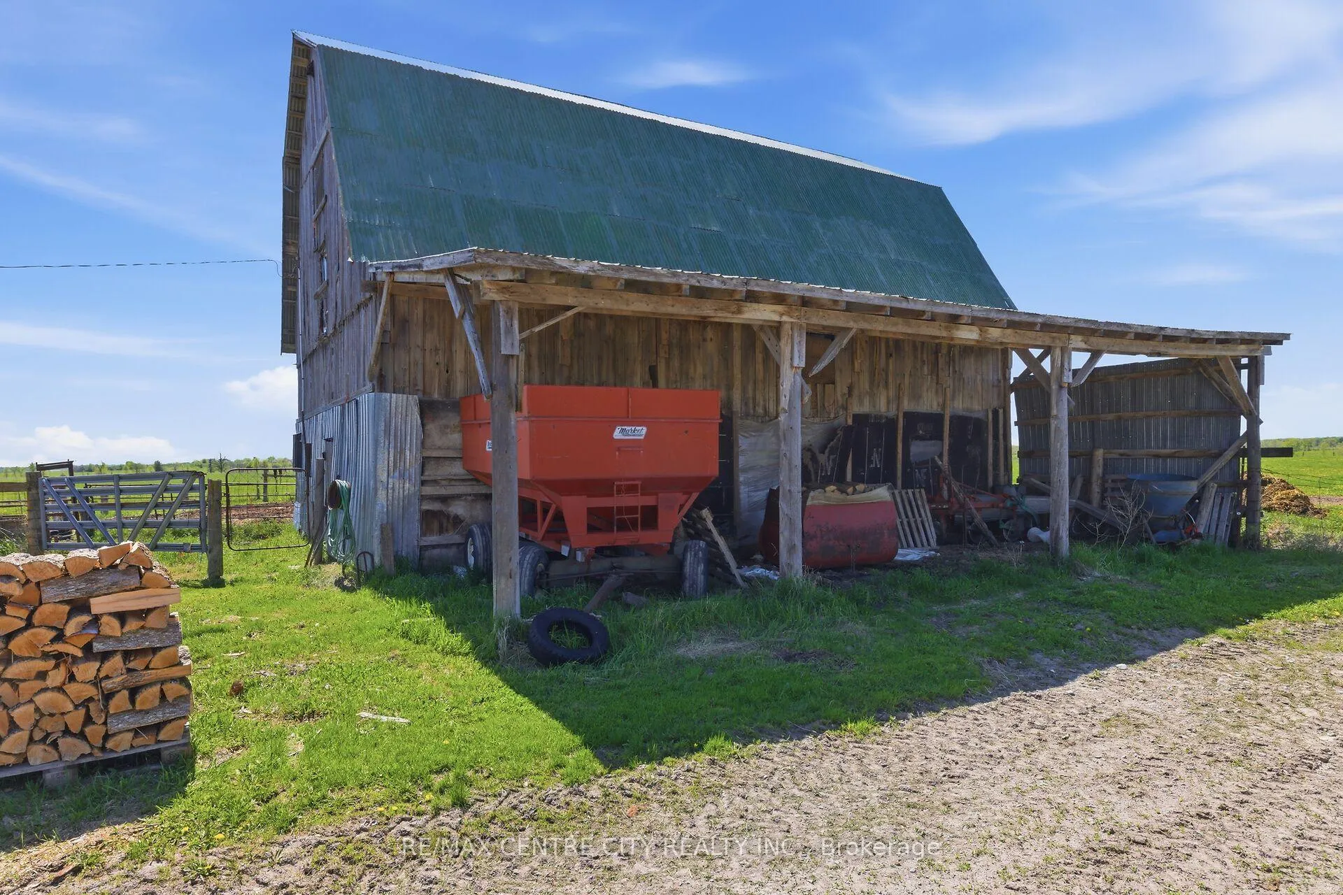 Photo 17 of 817 Snake River Line, Whitewater Region, Cobden — HOMEH