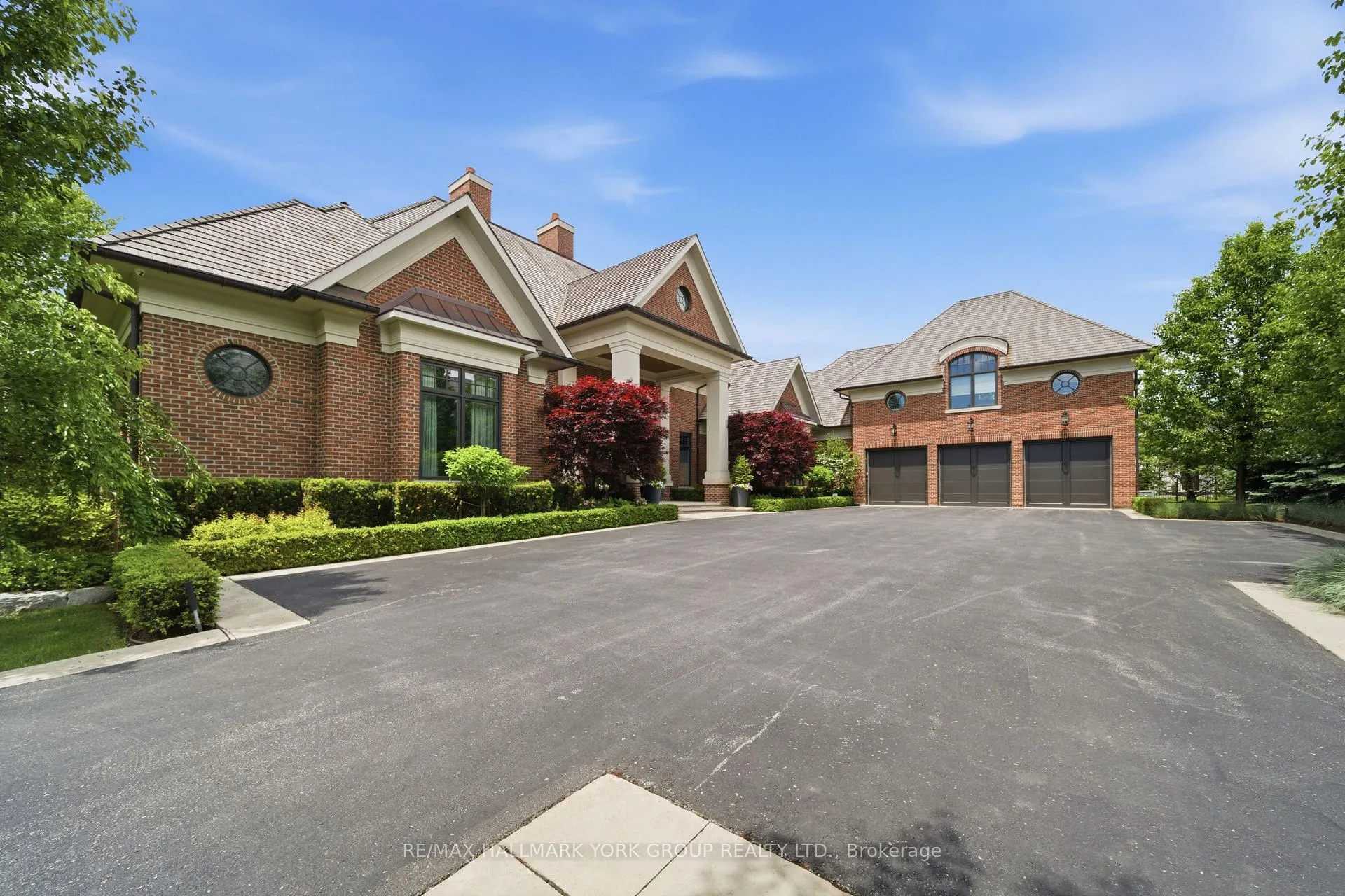 Photo 2 of 45 Adena Meadows Way, Aurora, Bayview Southeast — HOMEH