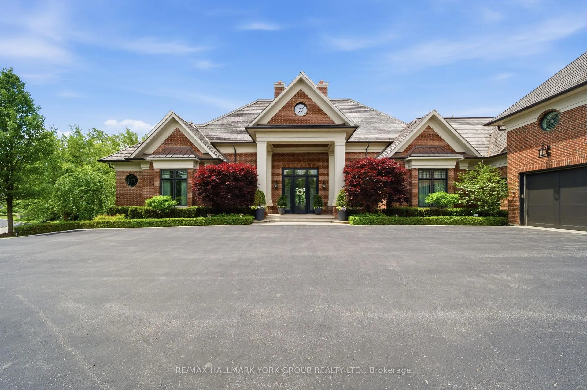 Photo 3 of 45 Adena Meadows Way, Aurora, Bayview Southeast — HOMEH