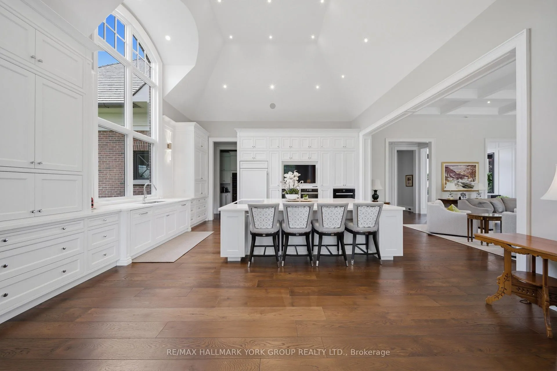 Photo 28 of 45 Adena Meadows Way, Aurora, Bayview Southeast — HOMEH
