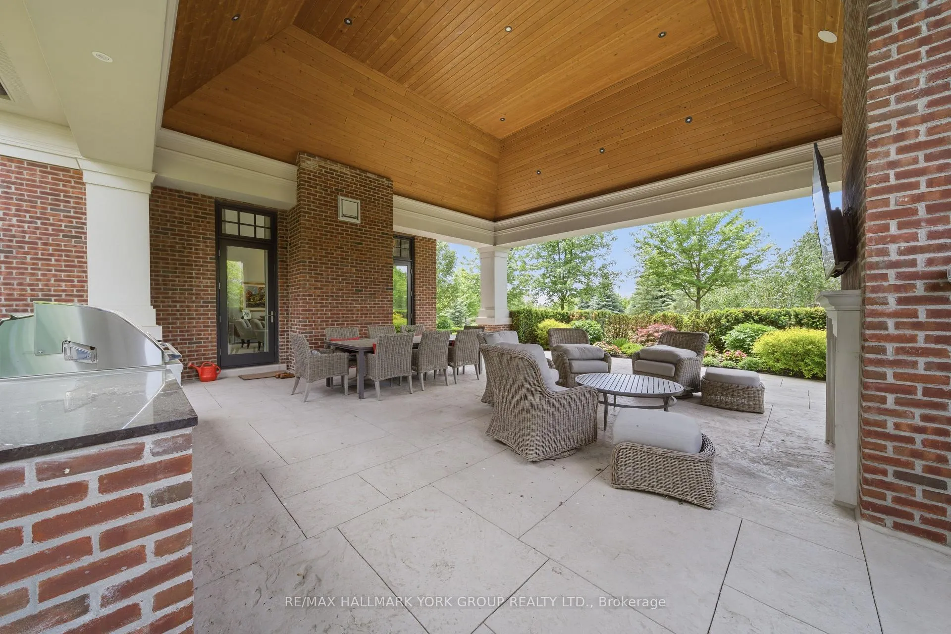 Photo 34 of 45 Adena Meadows Way, Aurora, Bayview Southeast — HOMEH
