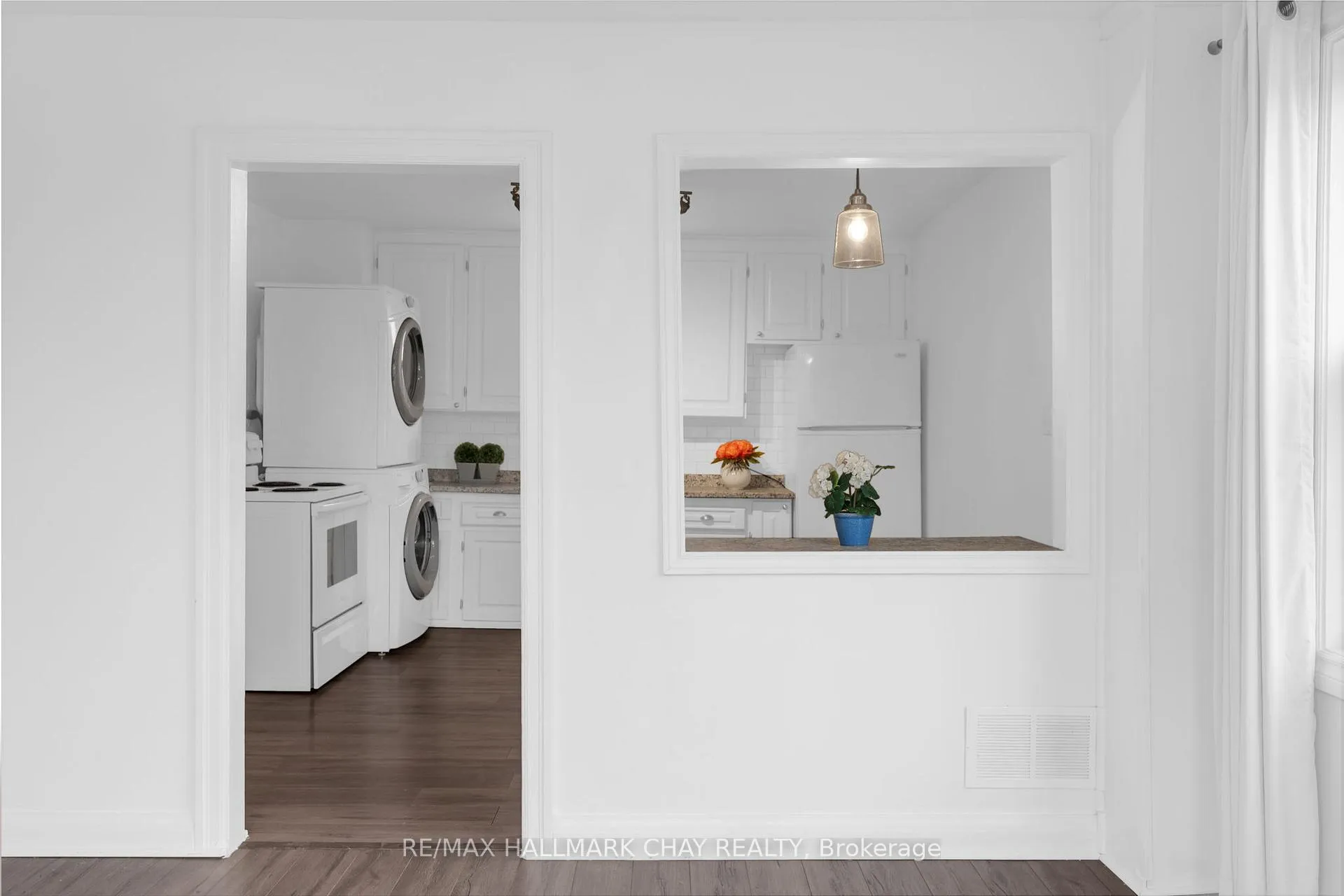 Photo 8 of 296 Barrie Road, Orillia — HOMEH