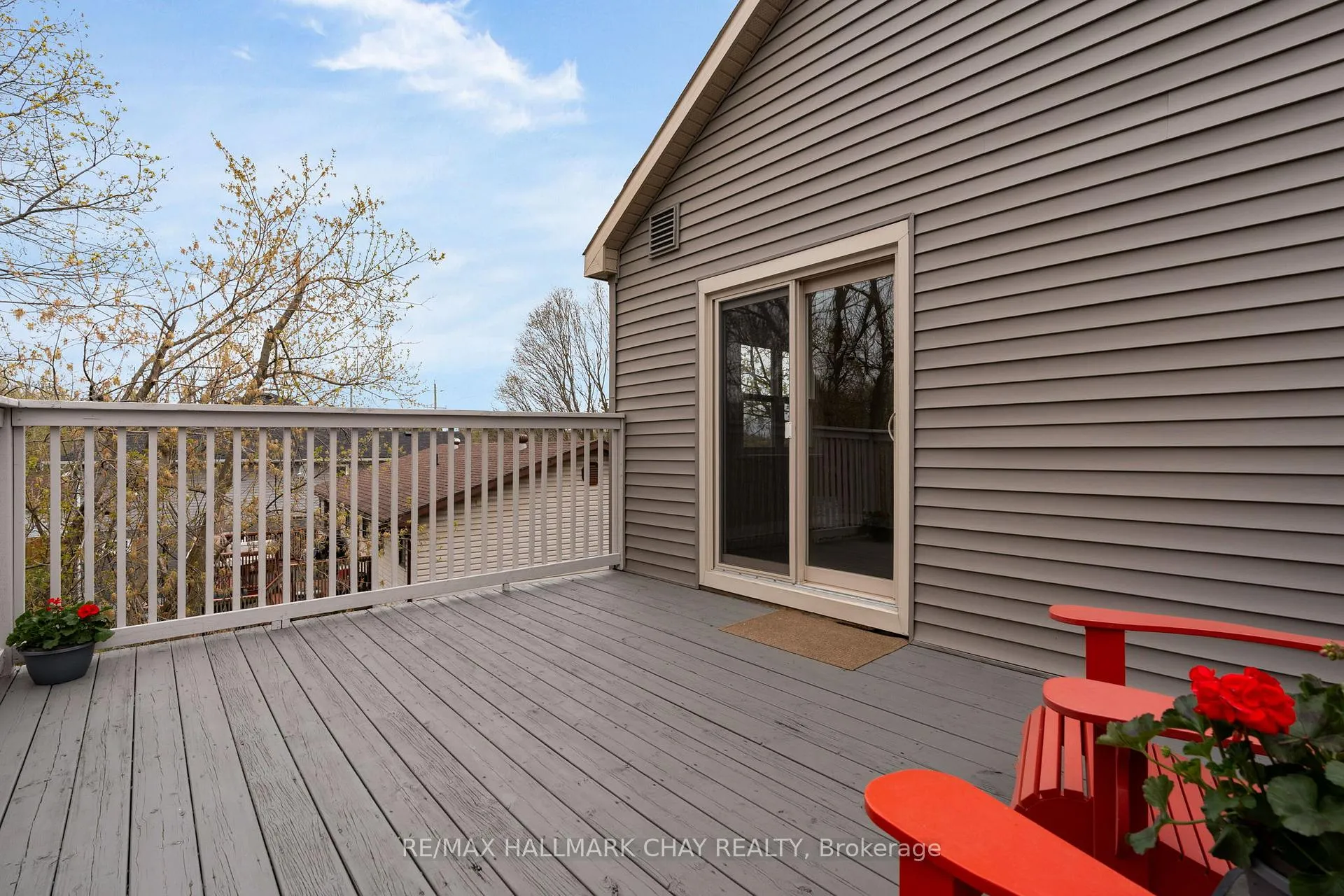 Photo 17 of 296 Barrie Road, Orillia — HOMEH