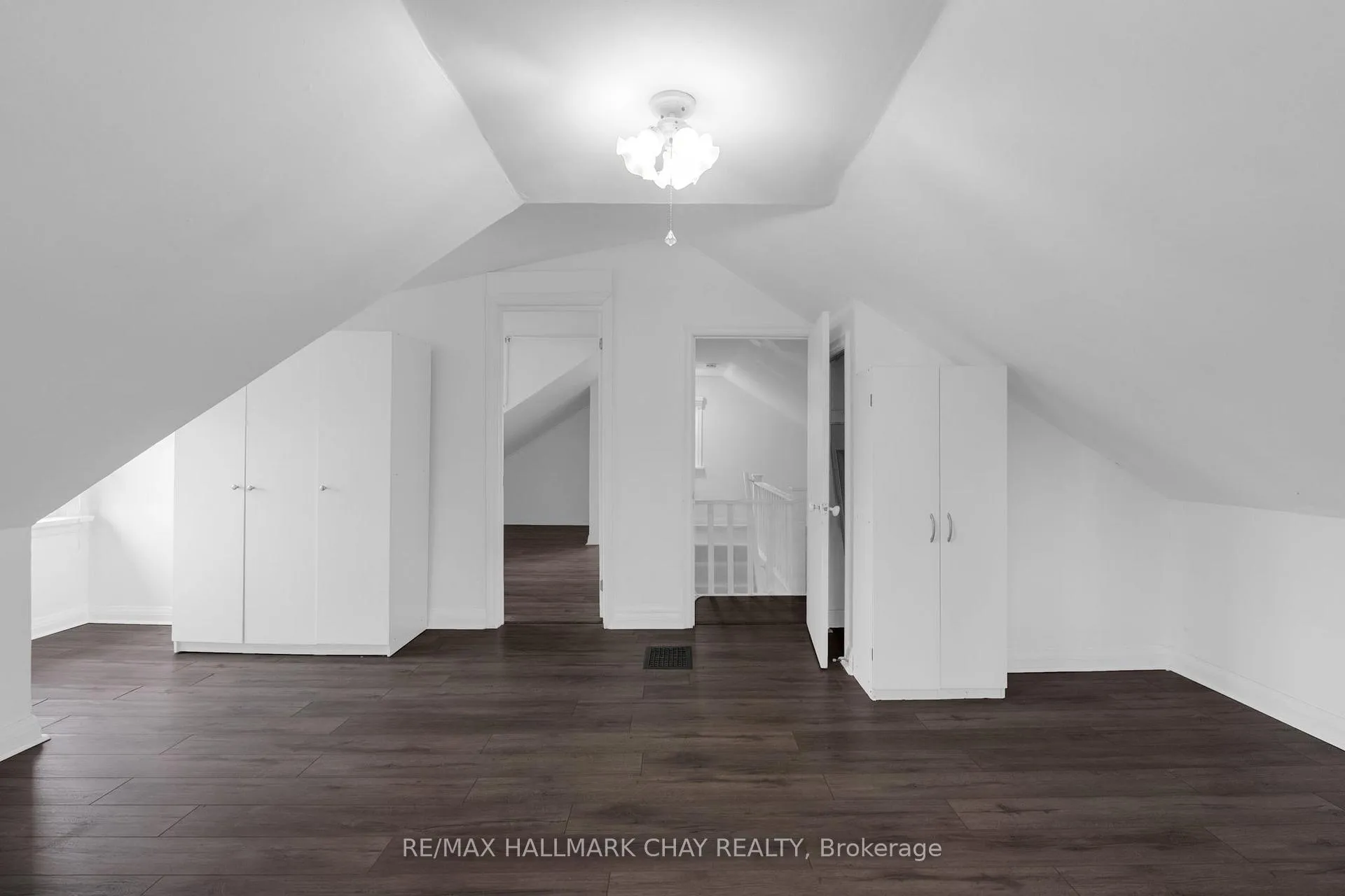 Photo 24 of 296 Barrie Road, Orillia — HOMEH