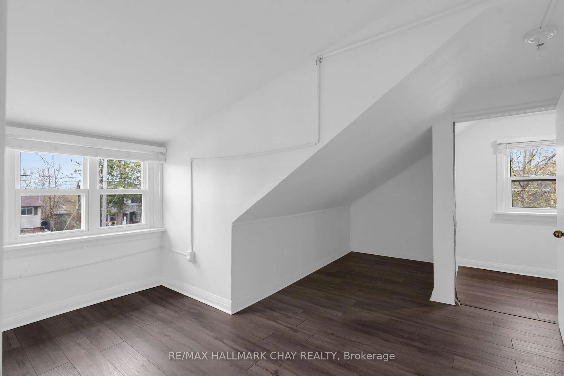 Photo 25 of 296 Barrie Road, Orillia — HOMEH