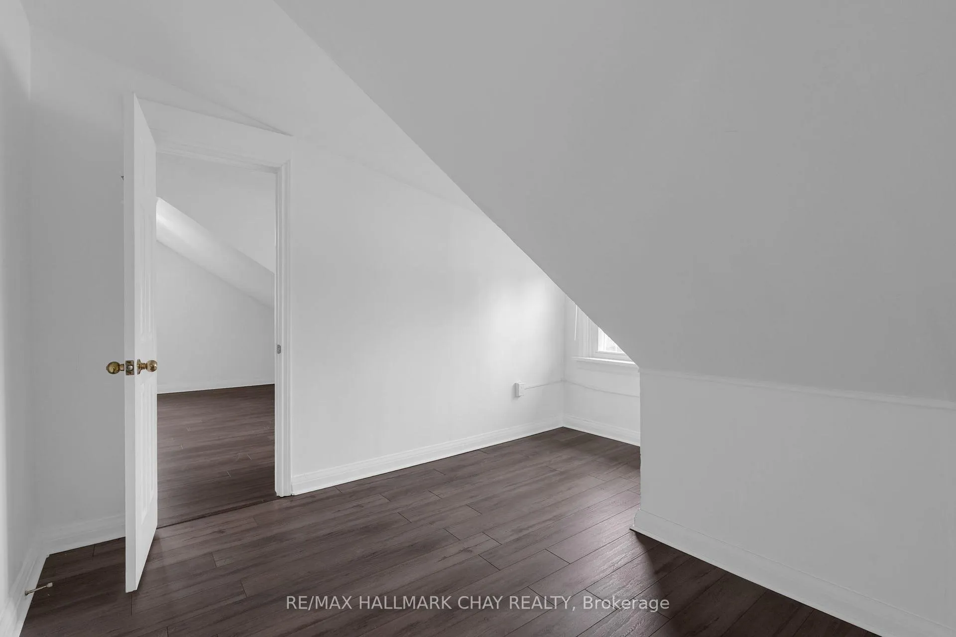 Photo 26 of 296 Barrie Road, Orillia — HOMEH