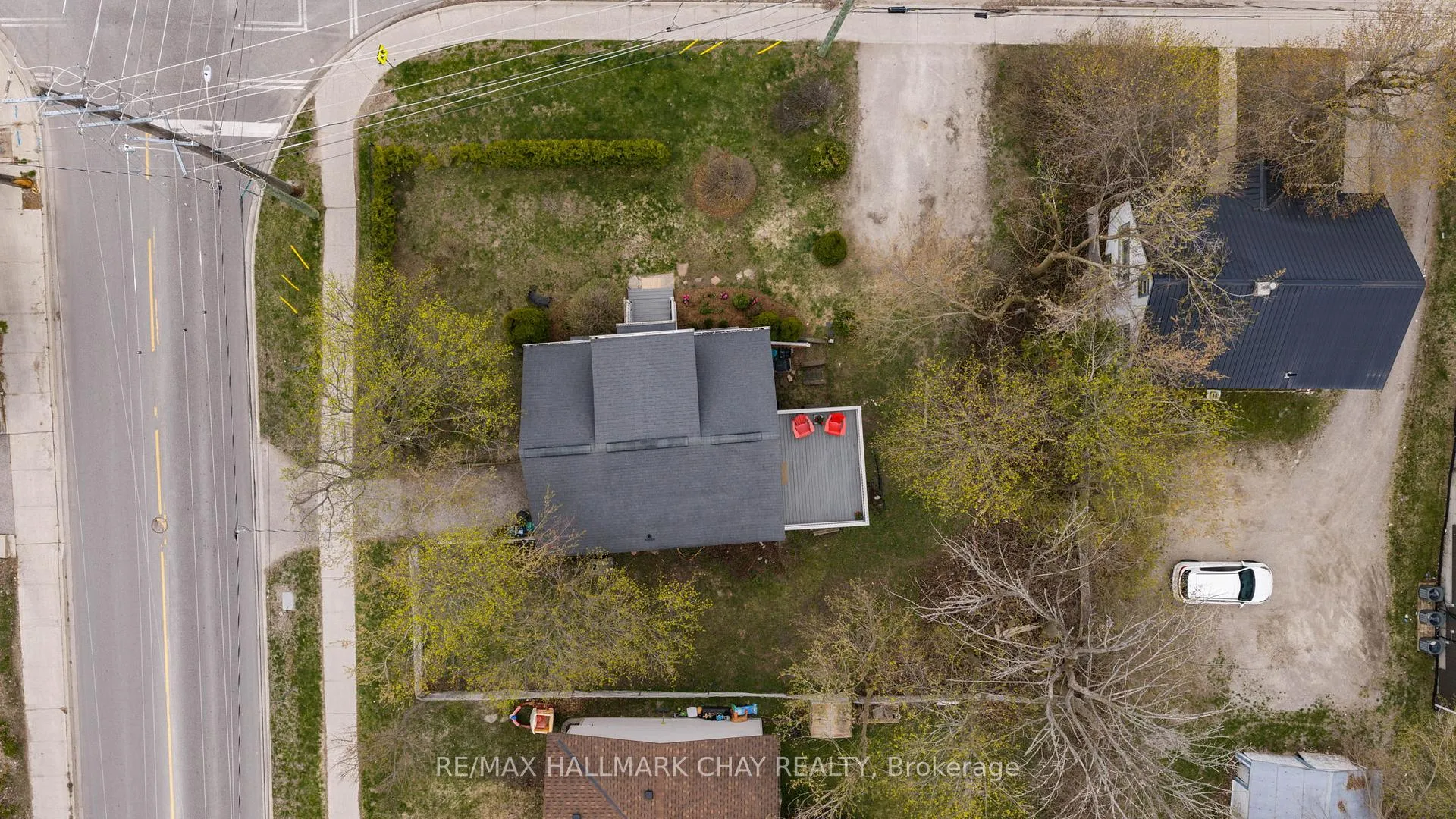 Photo 35 of 296 Barrie Road, Orillia — HOMEH