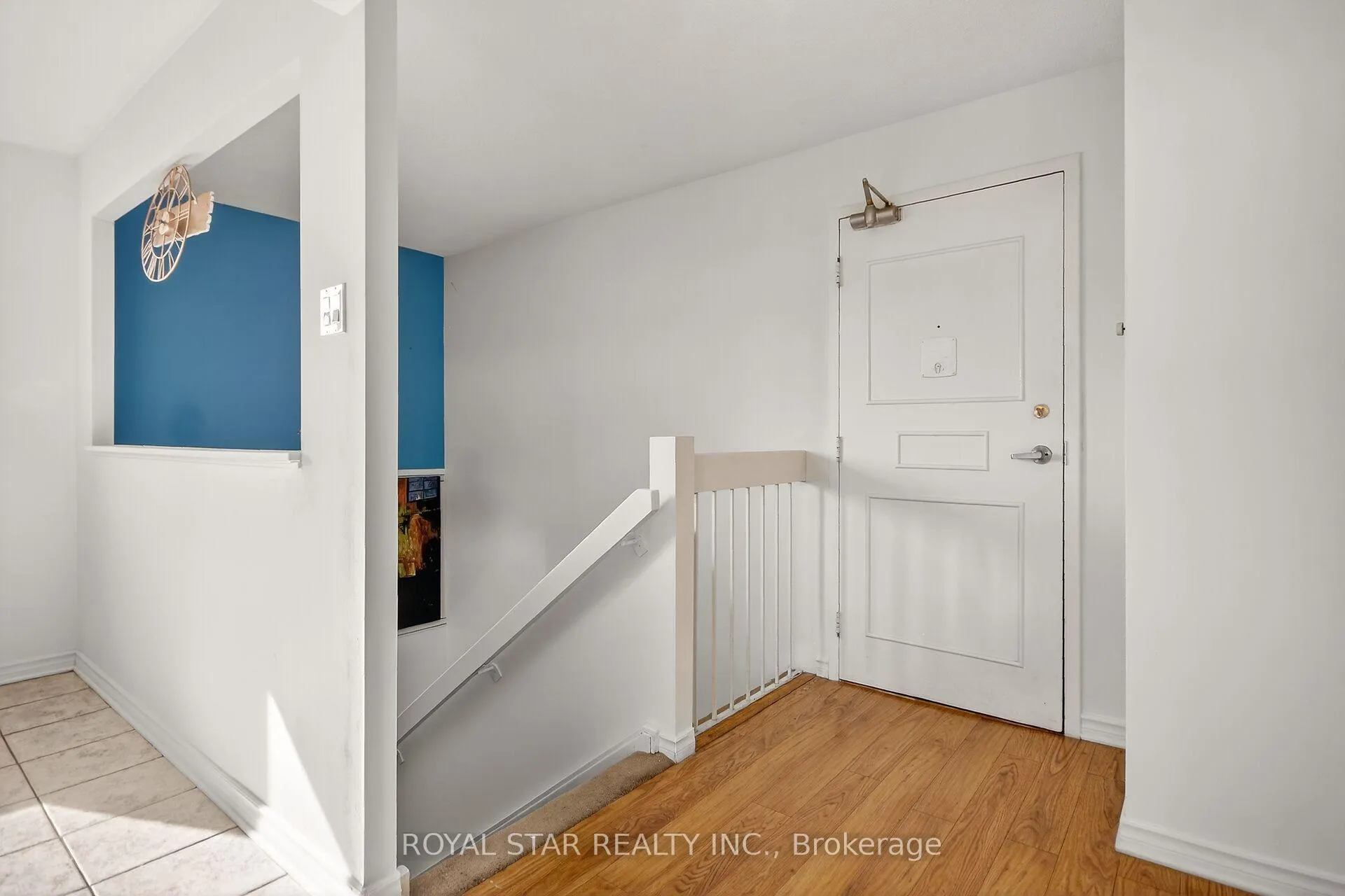 Photo 3 of Unit 414, 2650 Southvale Crescent, Ottawa, Sheffield Glen/Industrial Park — HOMEH