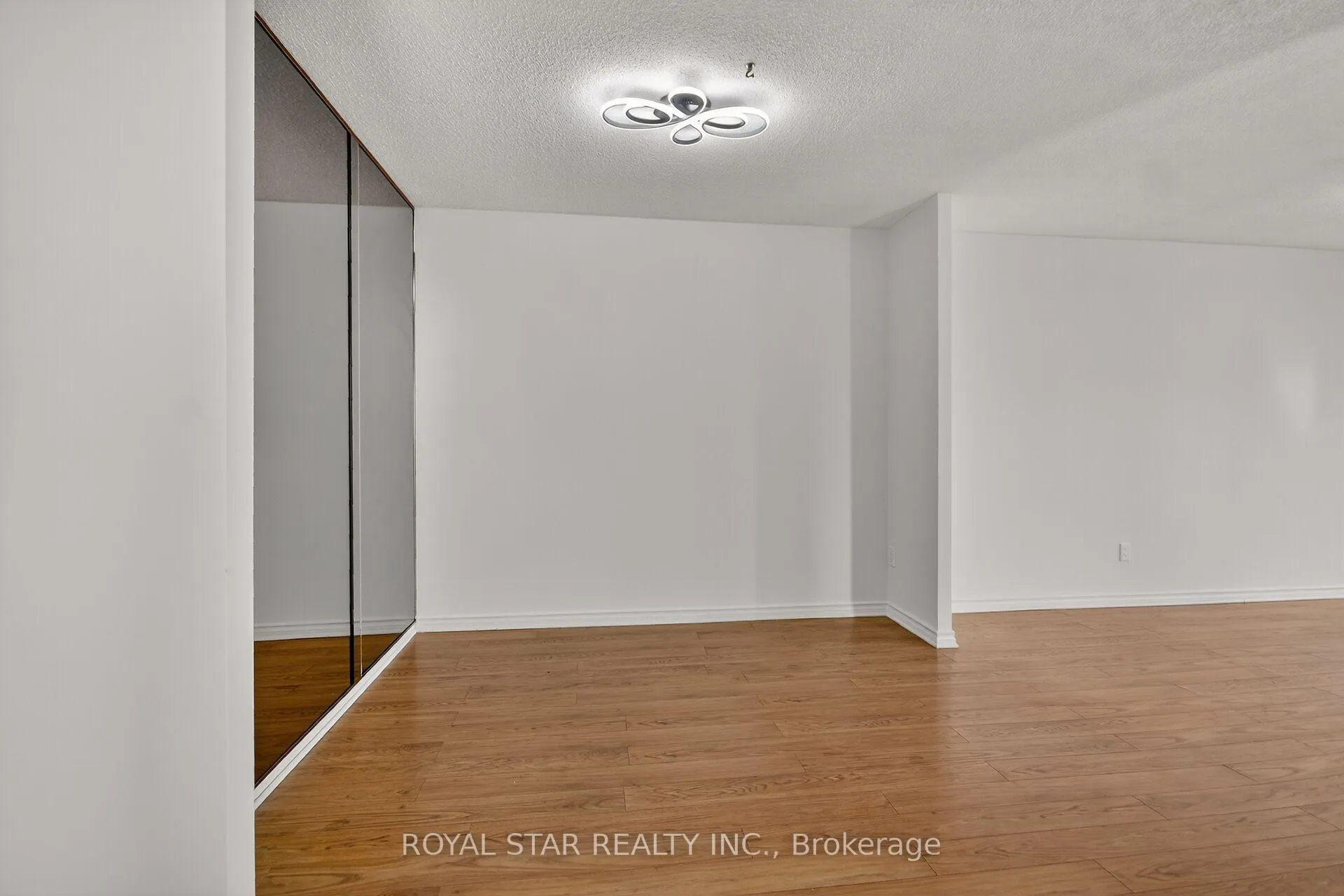 Photo 33 of Unit 414, 2650 Southvale Crescent, Ottawa, Sheffield Glen/Industrial Park — HOMEH
