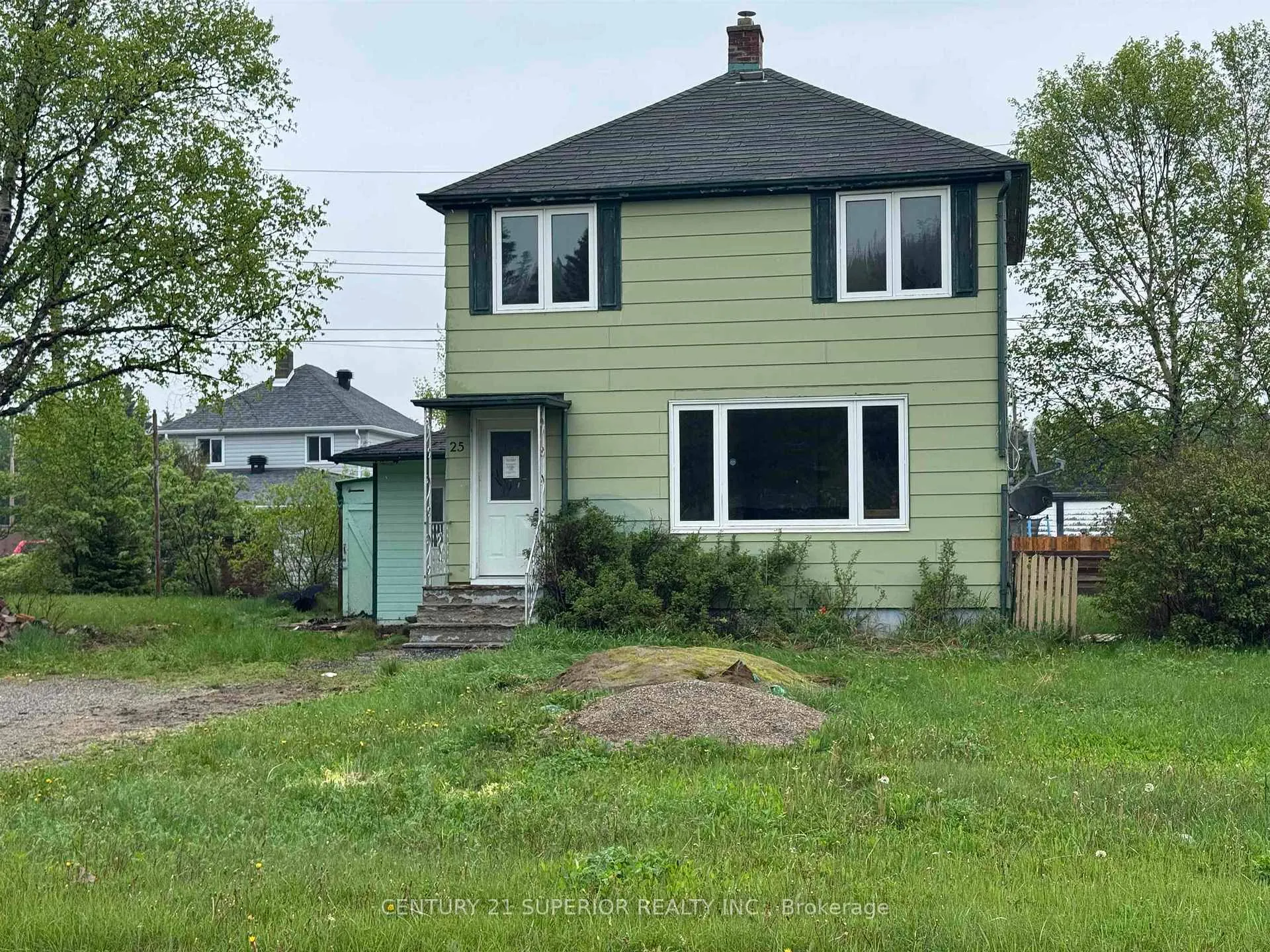 Photo 1 of 25 Ross Avenue, Marathon — HOMEH