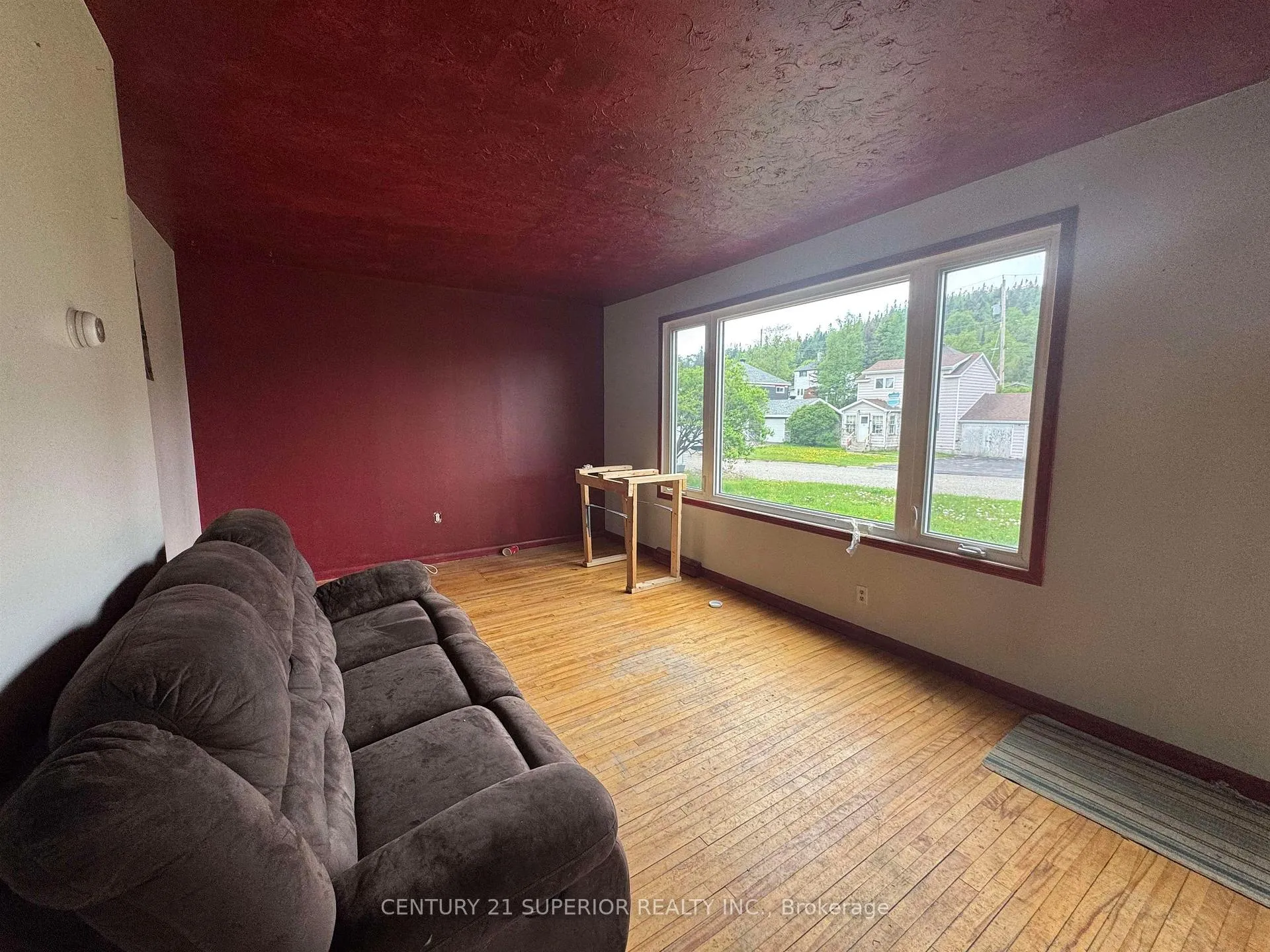 Photo 3 of 25 Ross Avenue, Marathon — HOMEH