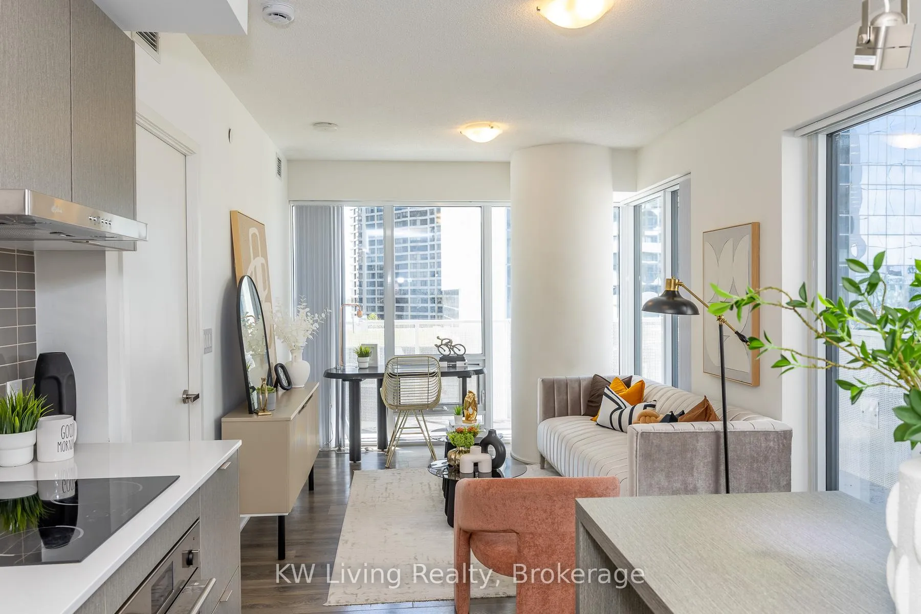 Photo 14 of Unit 1010, 88 Harbour Street, Toronto, Waterfront Communities — HOMEH