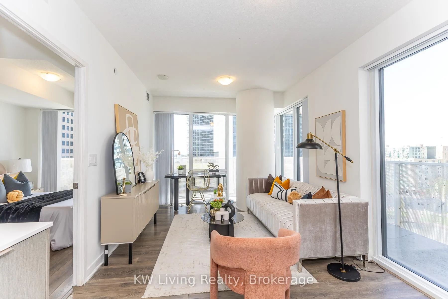 Photo 15 of Unit 1010, 88 Harbour Street, Toronto, Waterfront Communities — HOMEH