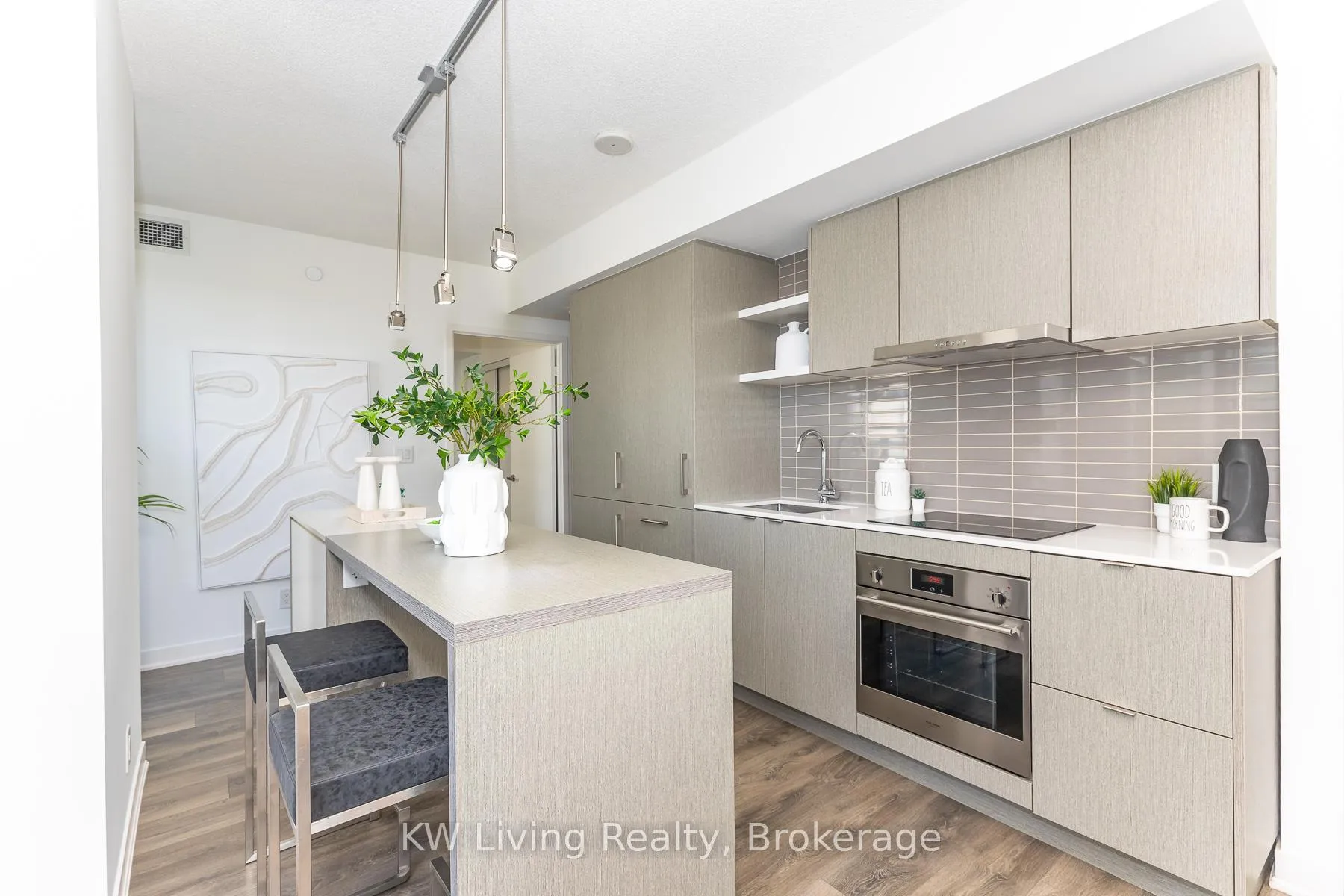 Photo 20 of Unit 1010, 88 Harbour Street, Toronto, Waterfront Communities — HOMEH