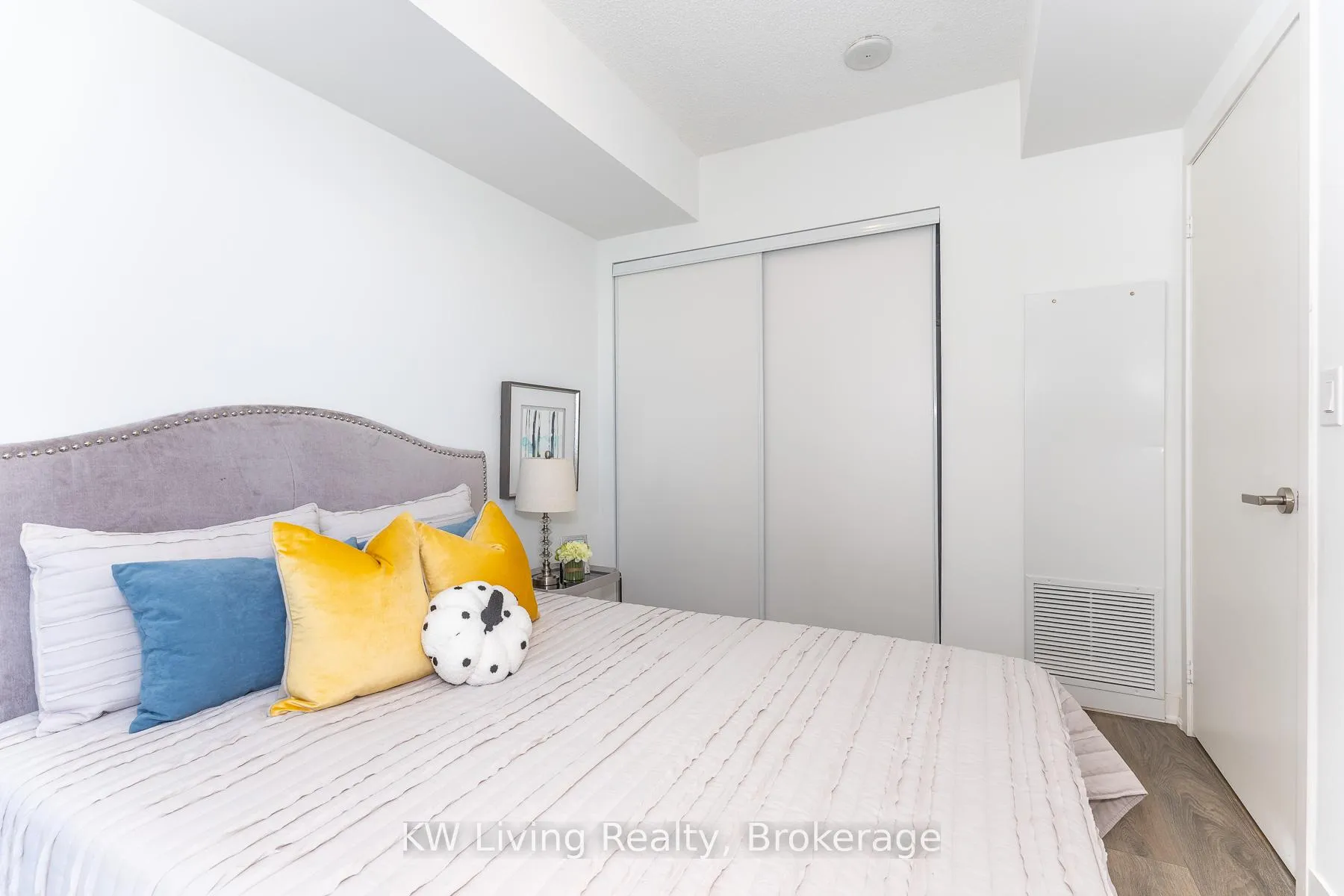 Photo 30 of Unit 1010, 88 Harbour Street, Toronto, Waterfront Communities — HOMEH