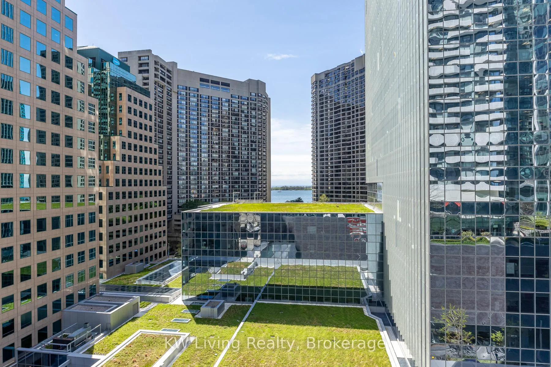 Photo 45 of Unit 1010, 88 Harbour Street, Toronto, Waterfront Communities — HOMEH