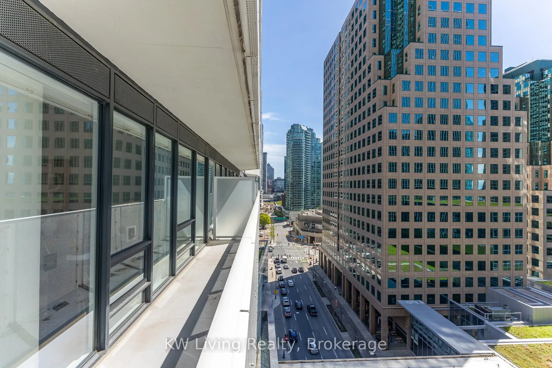 Photo 47 of Unit 1010, 88 Harbour Street, Toronto, Waterfront Communities — HOMEH